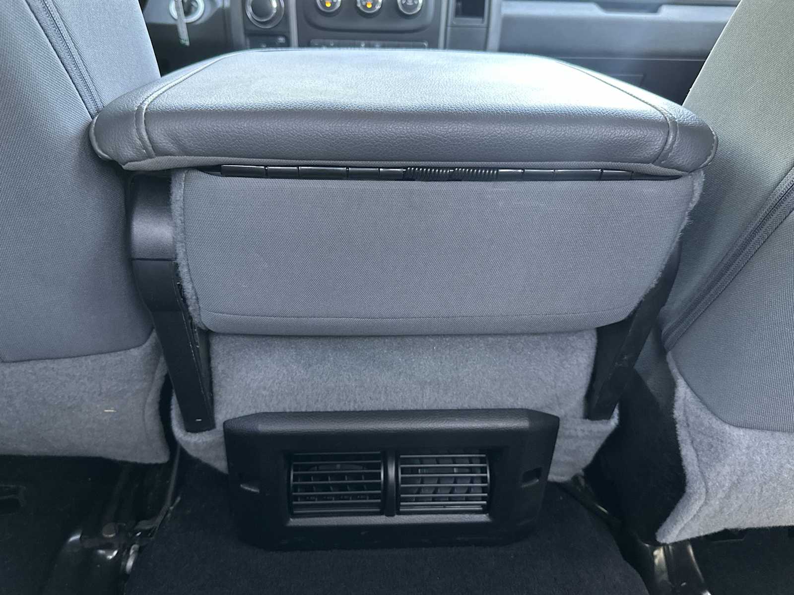 Thumbnail: 2019 RAM 1500 Classic - 21
