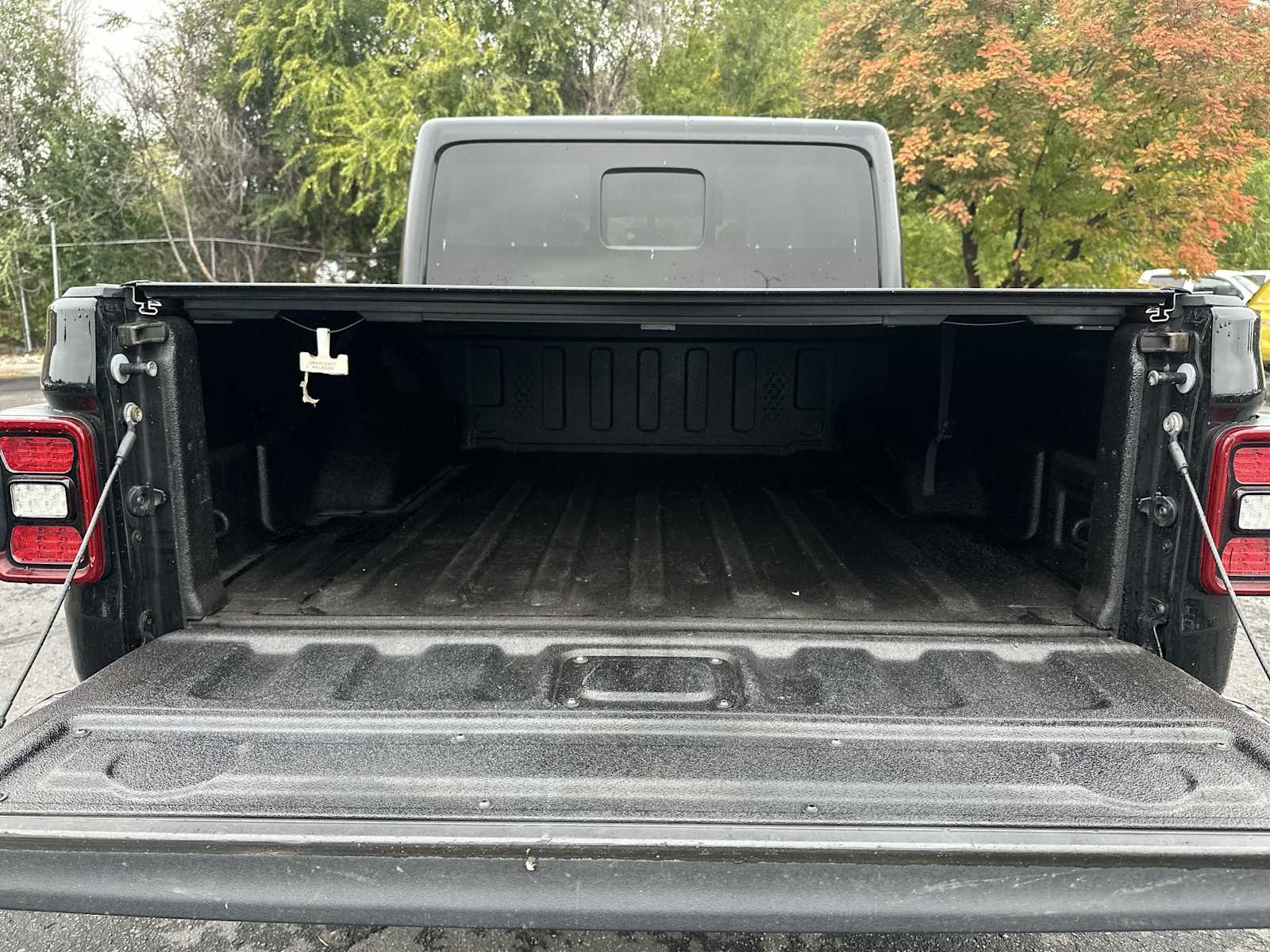 Thumbnail: 2021 Jeep Gladiator - 19