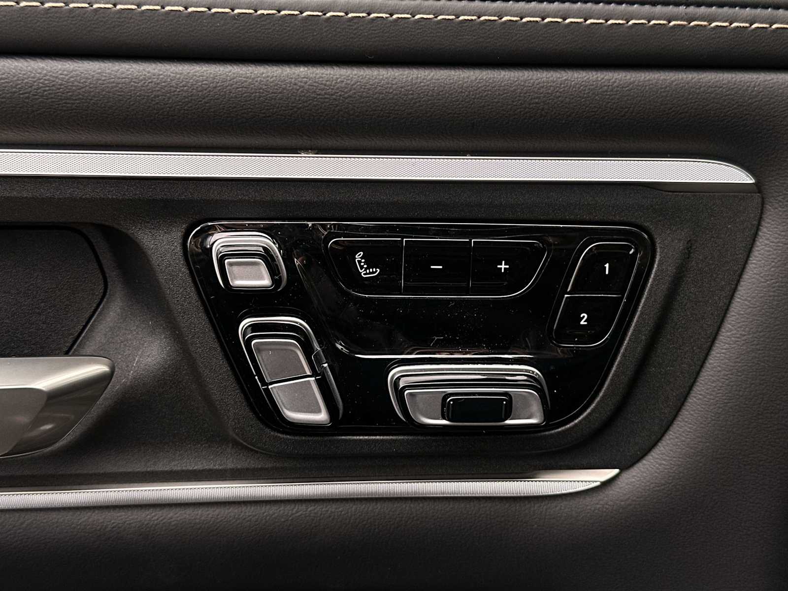 Thumbnail: 2026 RAM 1500 - 14