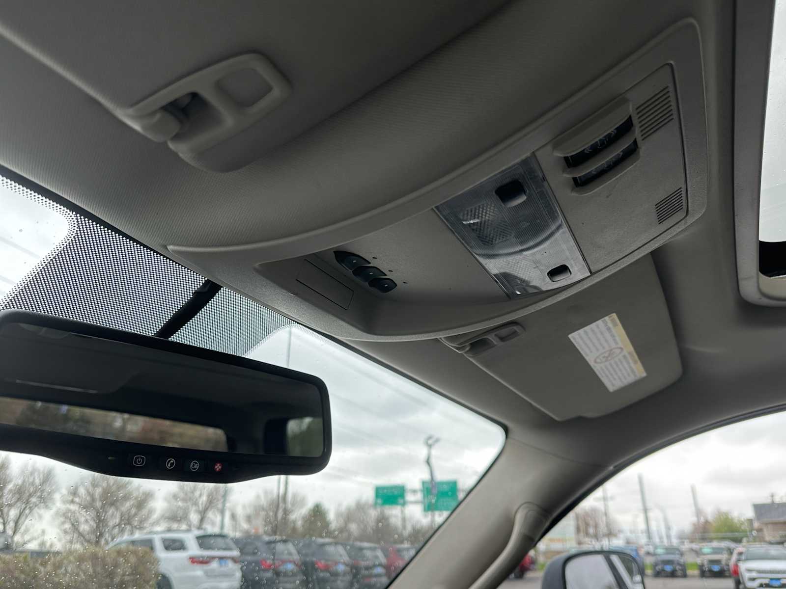 Thumbnail: 2011 GMC Sierra 3500 - 22