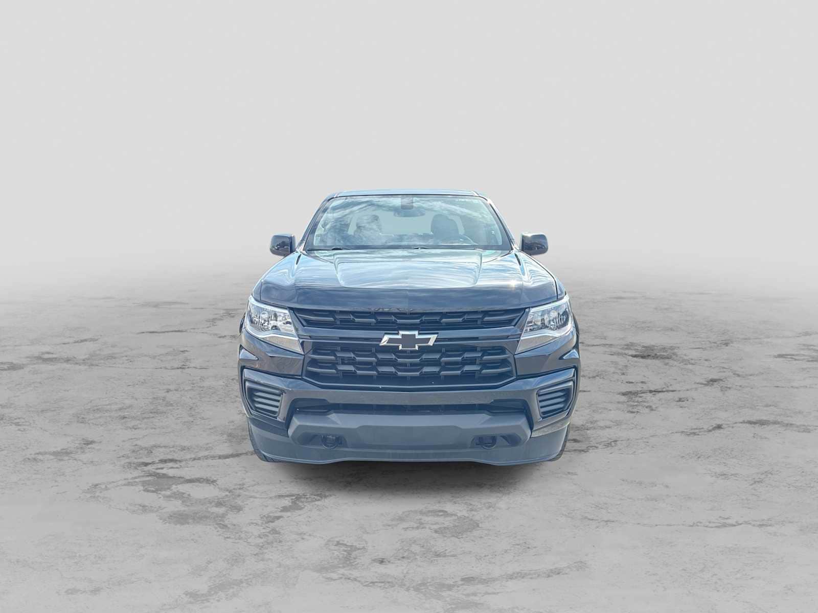 Thumbnail: 2021 Chevrolet Colorado - 3