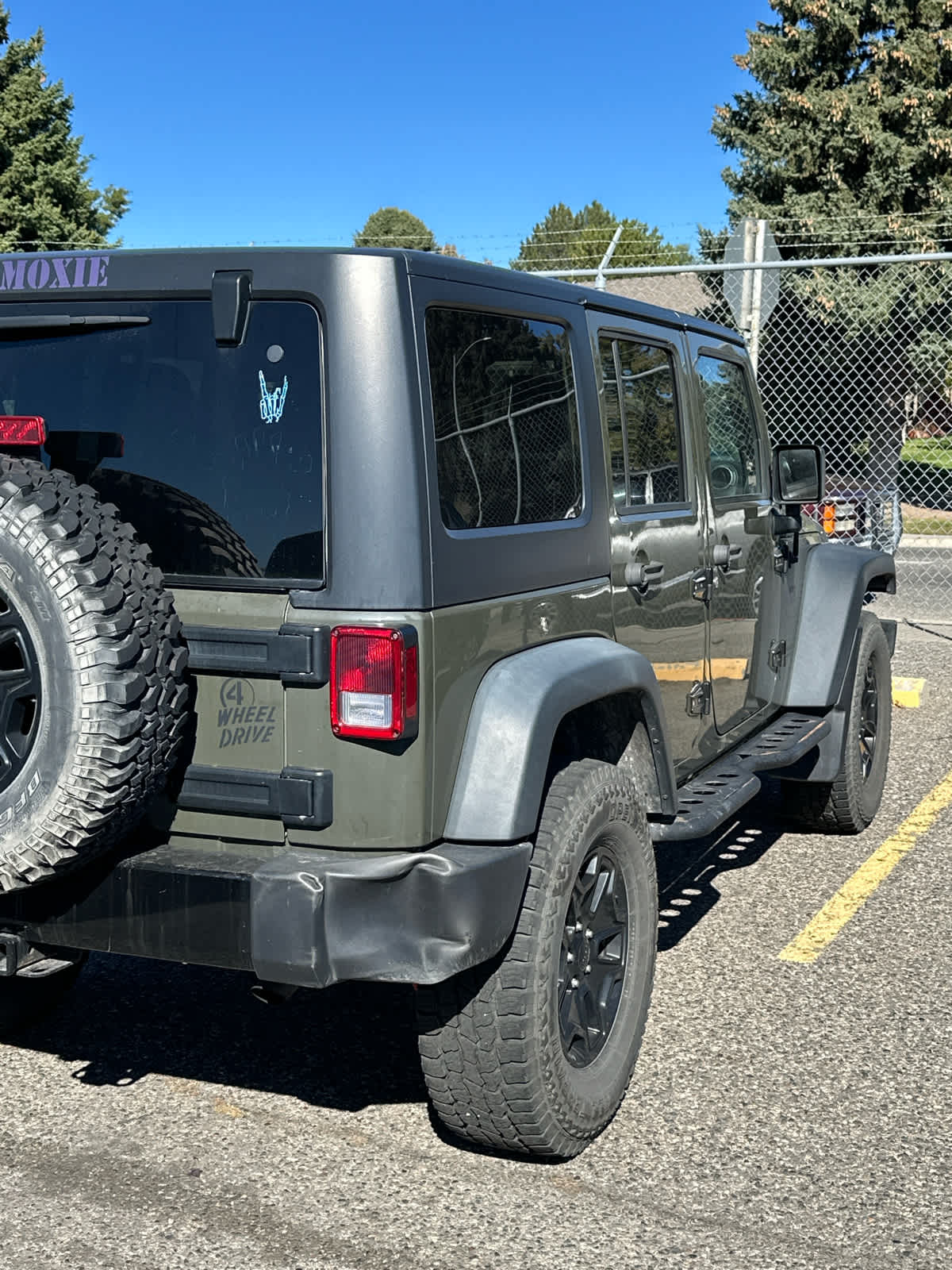 Thumbnail: 2015 Jeep Wrangler - 5