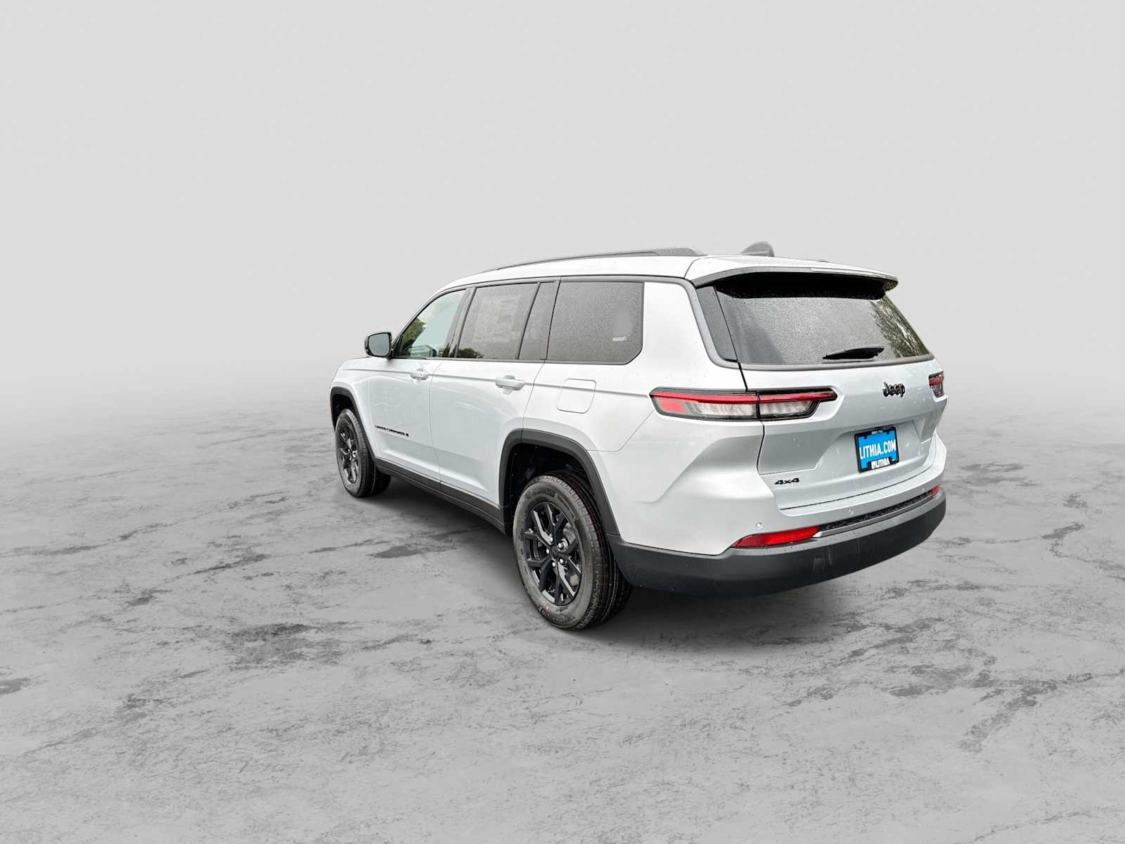 Thumbnail: 2026 Jeep Grand Cherokee - 6