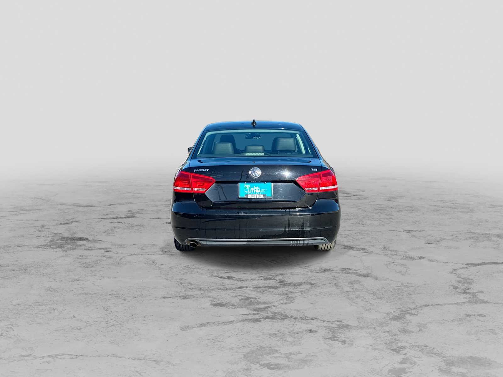 Thumbnail: 2015 Volkswagen Passat - 7