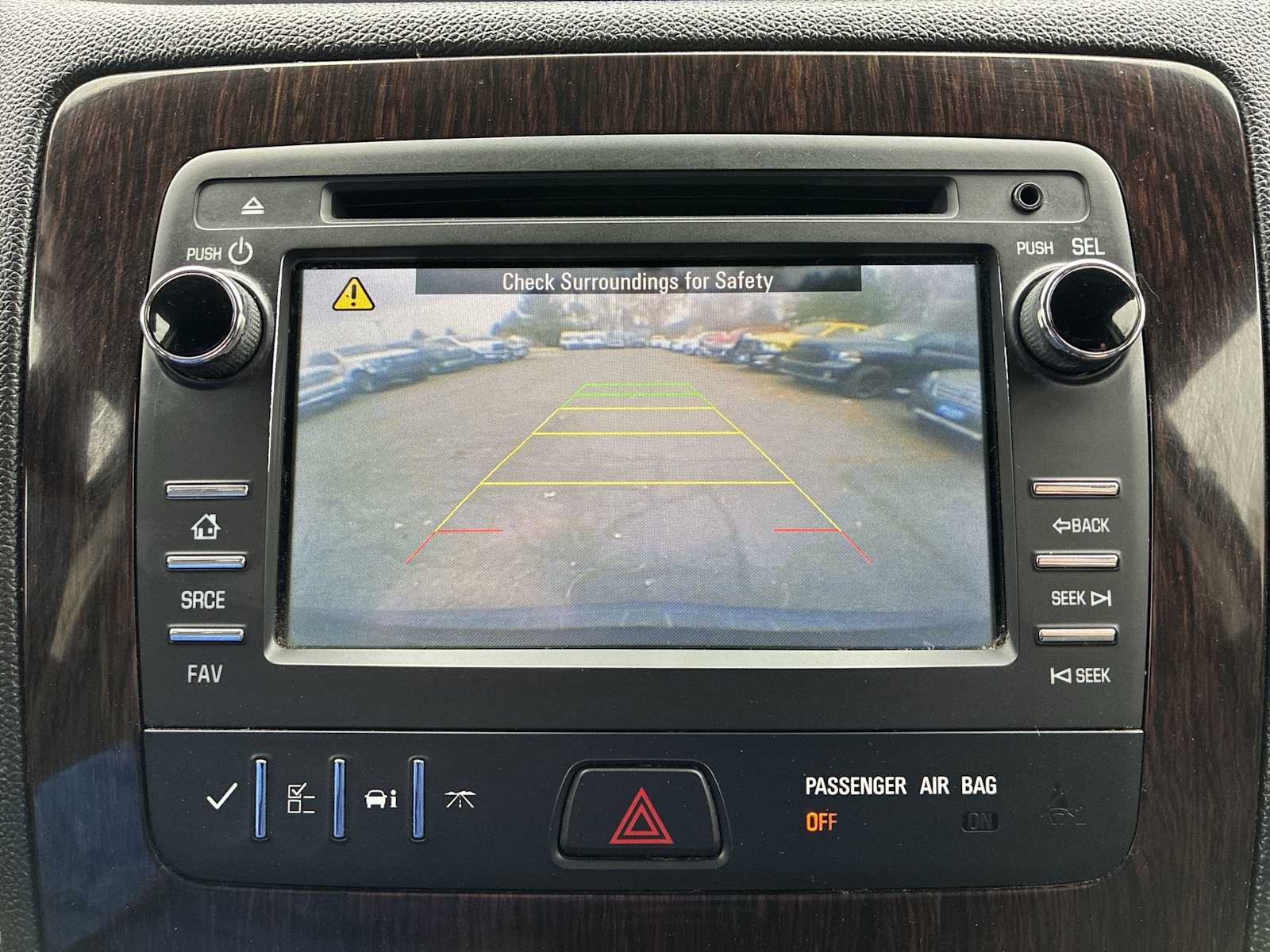 Thumbnail: 2017 Chevrolet Traverse - 22