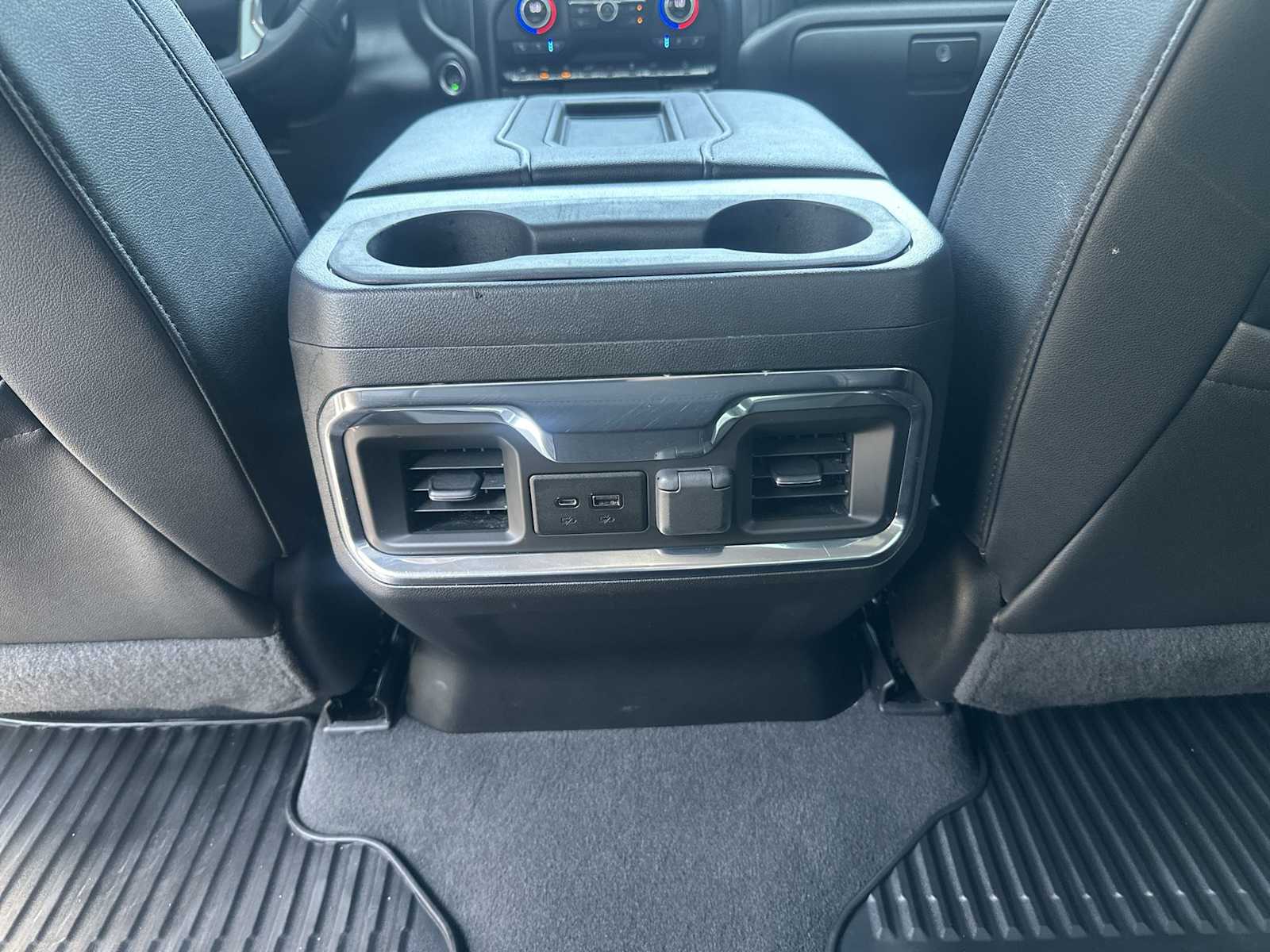 Thumbnail: 2022 Chevrolet Silverado 1500 - 22