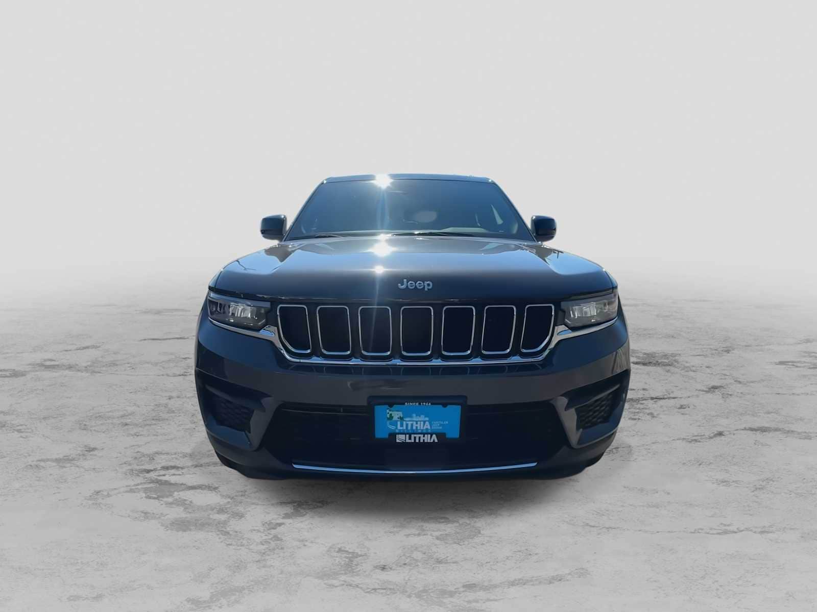 Thumbnail: 2025 Jeep Grand Cherokee - 3