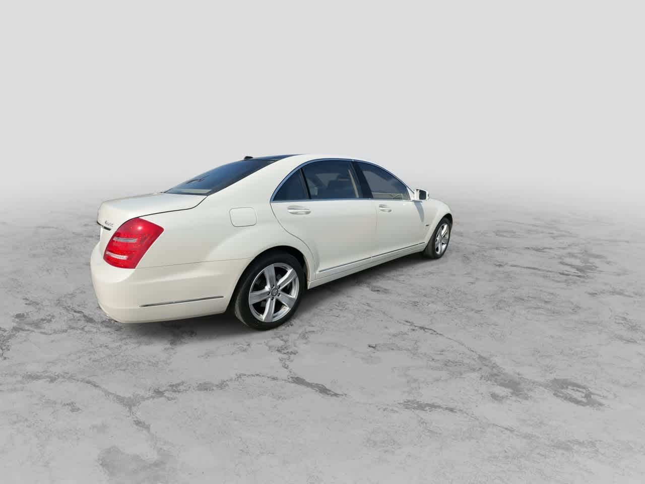 Thumbnail: 2012 Mercedes-Benz S-Class - 8