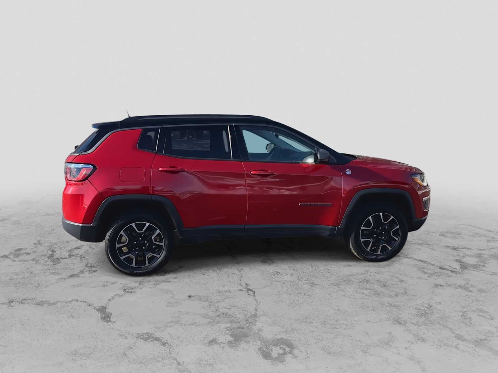 Thumbnail: 2019 Jeep Compass - 9