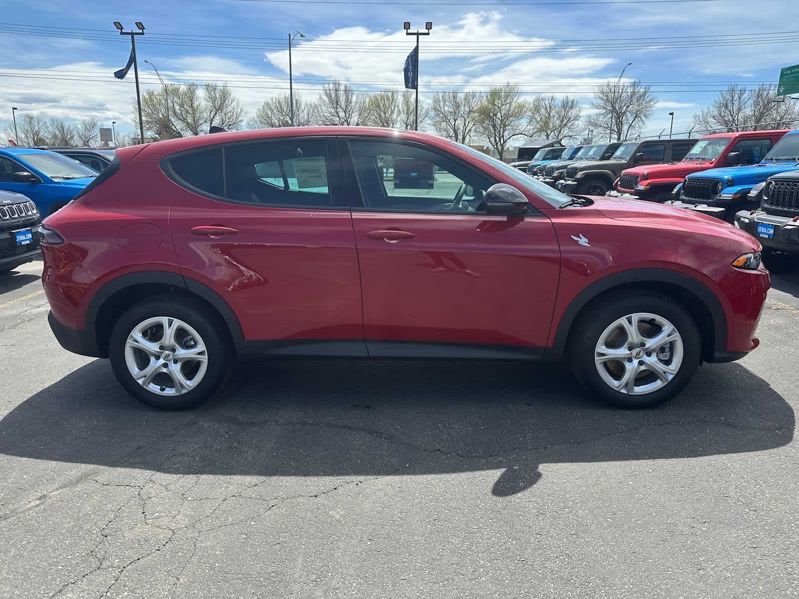 Thumbnail: 2025 Dodge Hornet - 4