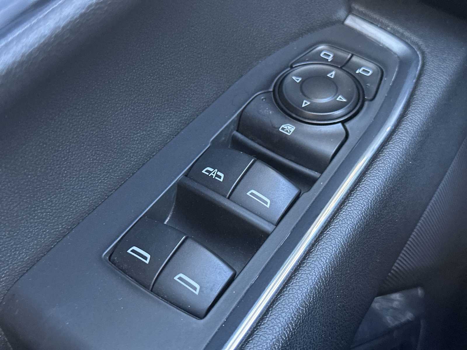 Thumbnail: 2023 Chevrolet Silverado 1500 - 15