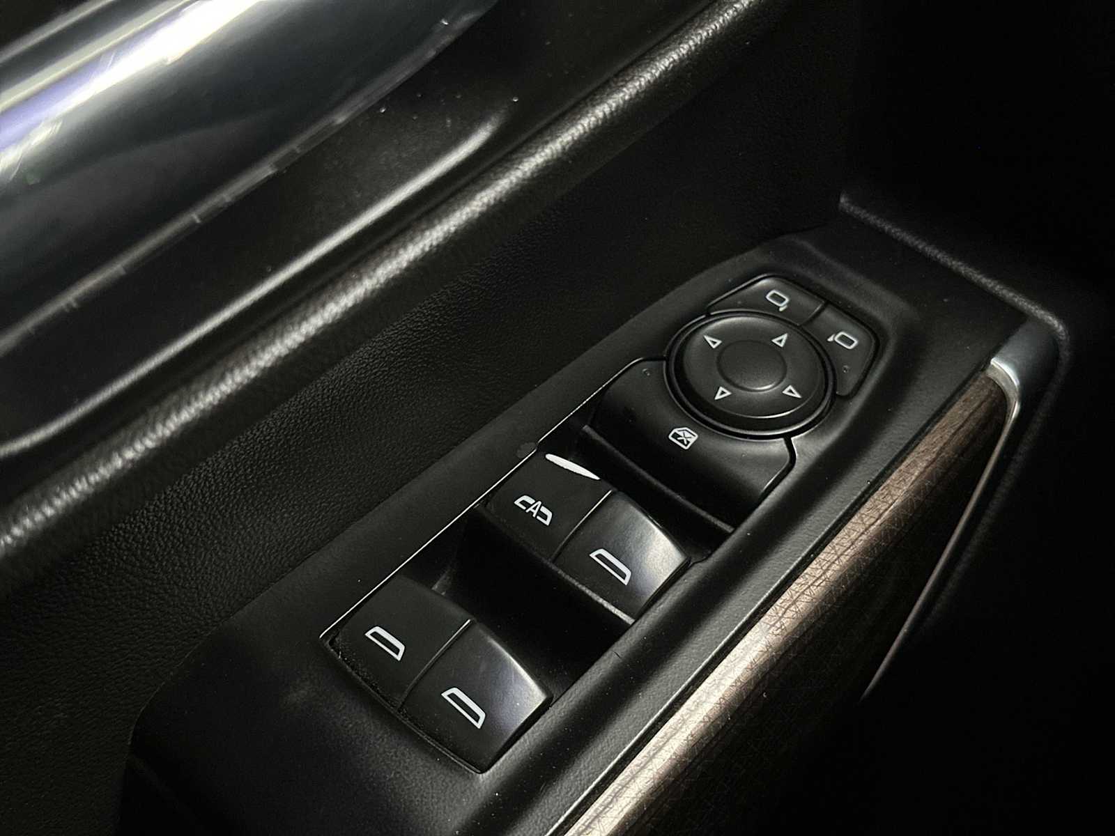 Thumbnail: 2019 Chevrolet Silverado 1500 - 15