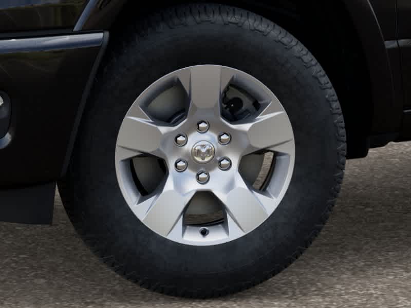 Thumbnail: 2026 RAM 1500 - 4