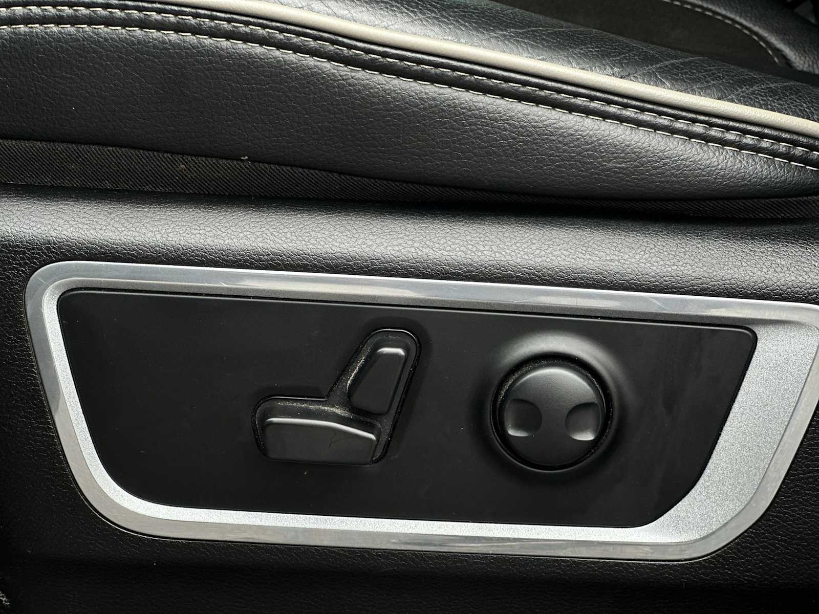 Thumbnail: 2023 RAM 1500 - 14