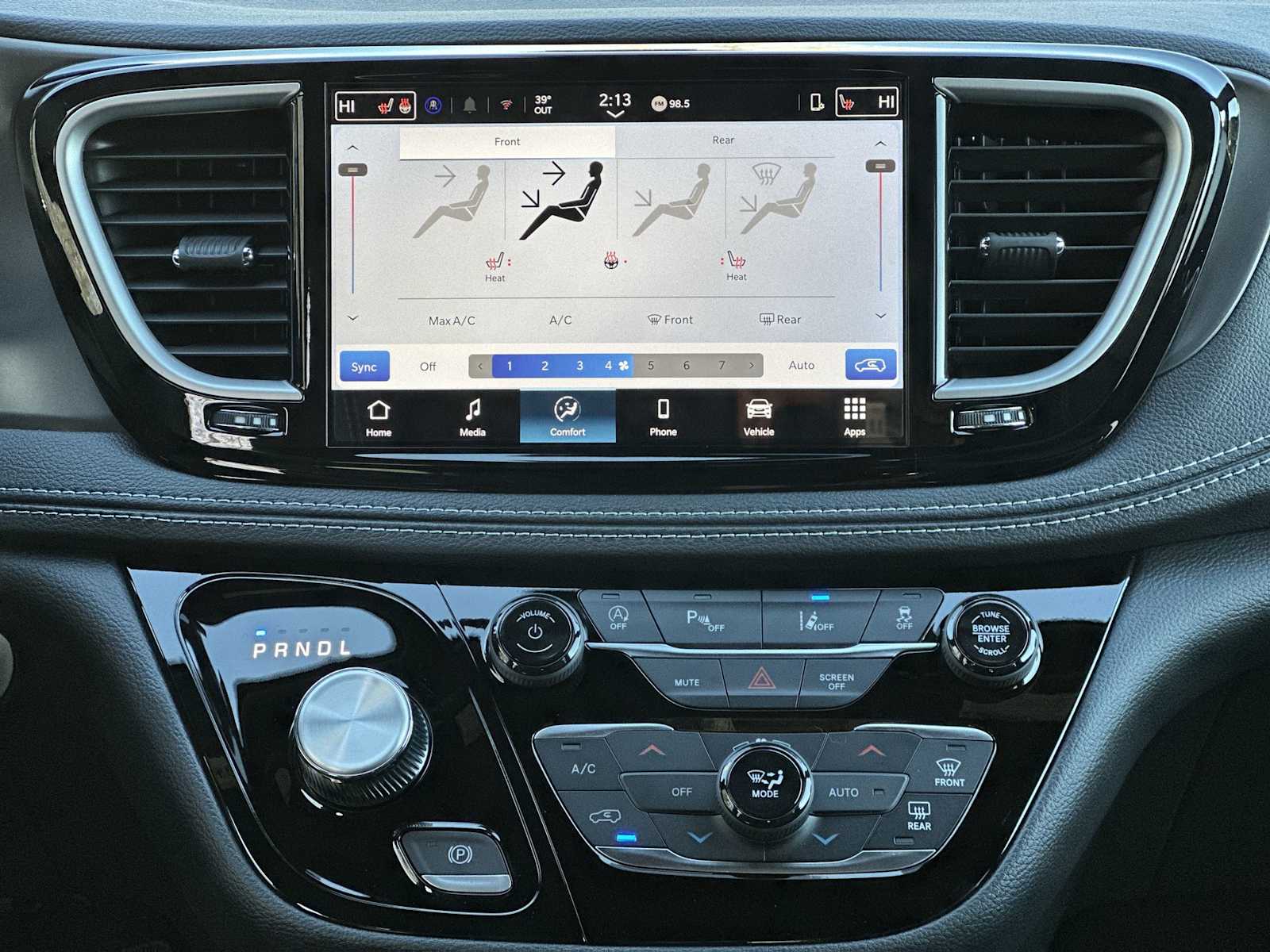 Thumbnail: 2026 Chrysler Pacifica - 16