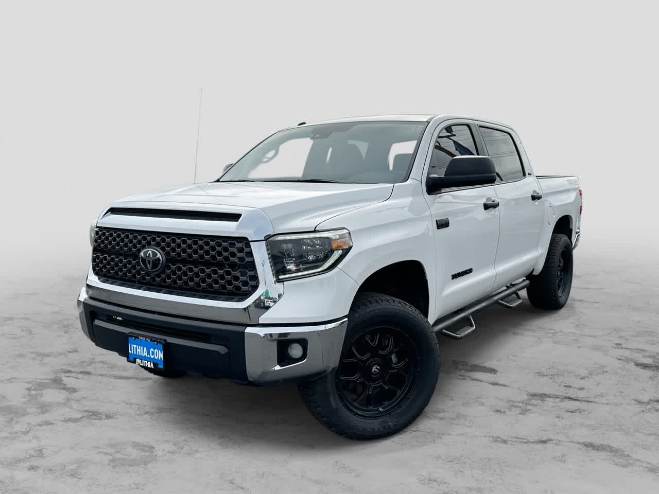 Thumbnail: 2019 Toyota Tundra - 1