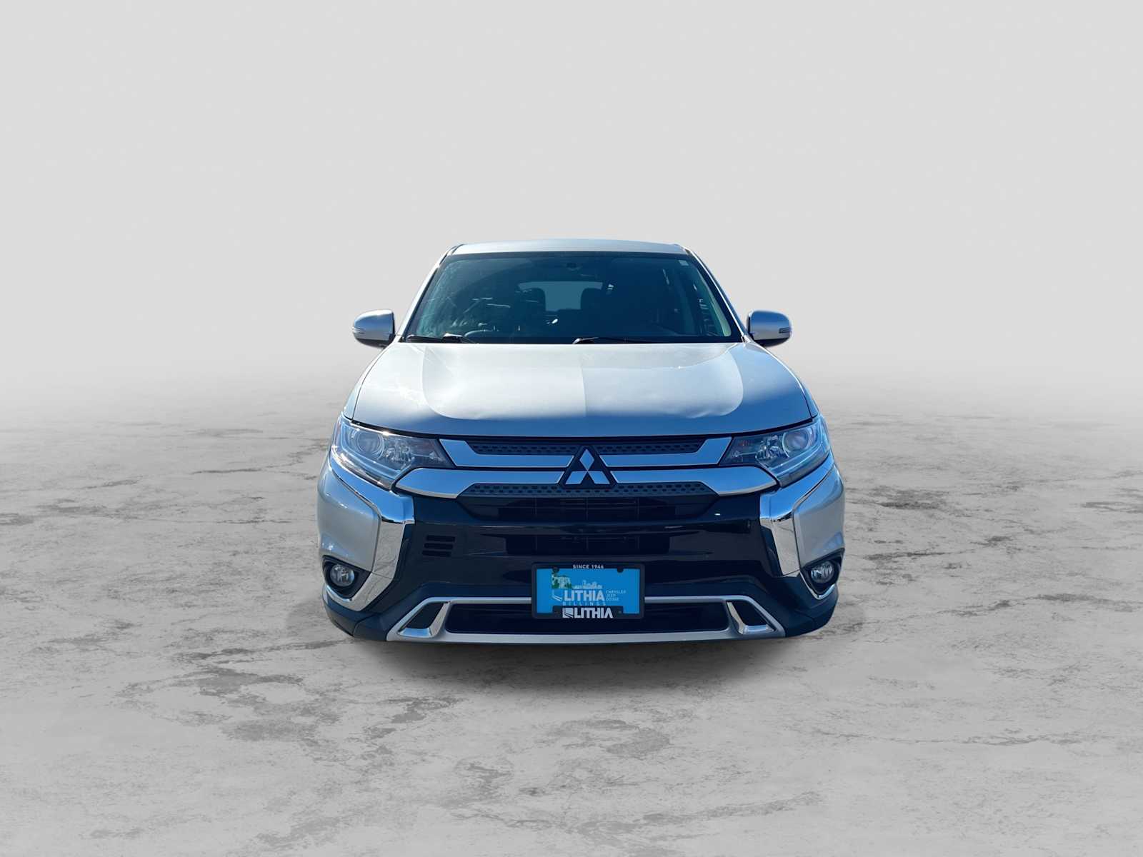 Thumbnail: 2019 Mitsubishi Outlander - 3