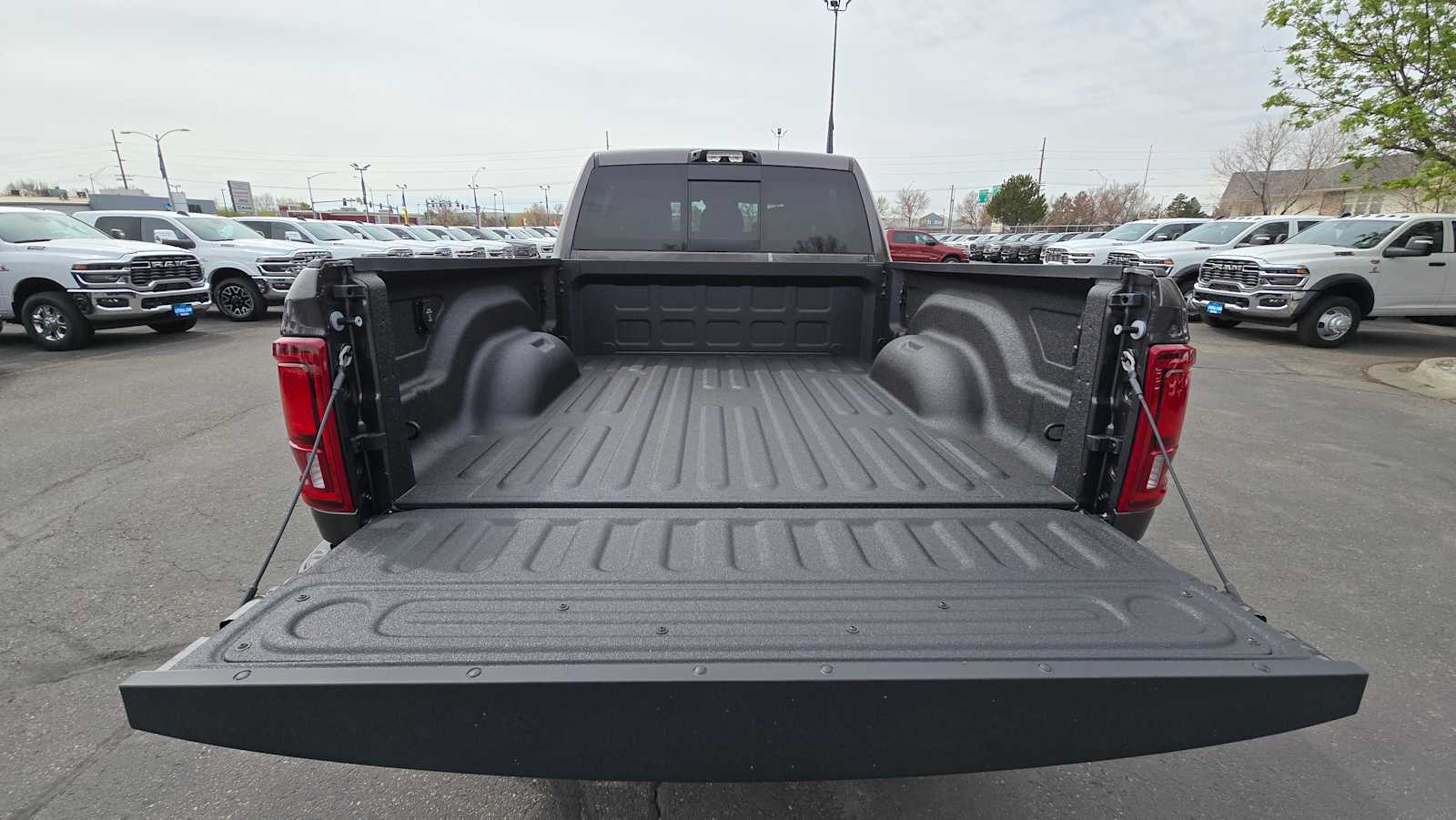 2025 RAM 3500 Laramie 9