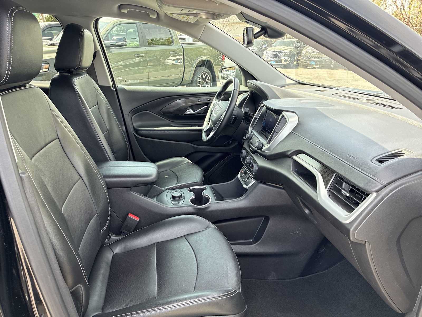 Thumbnail: 2024 GMC Terrain - 25