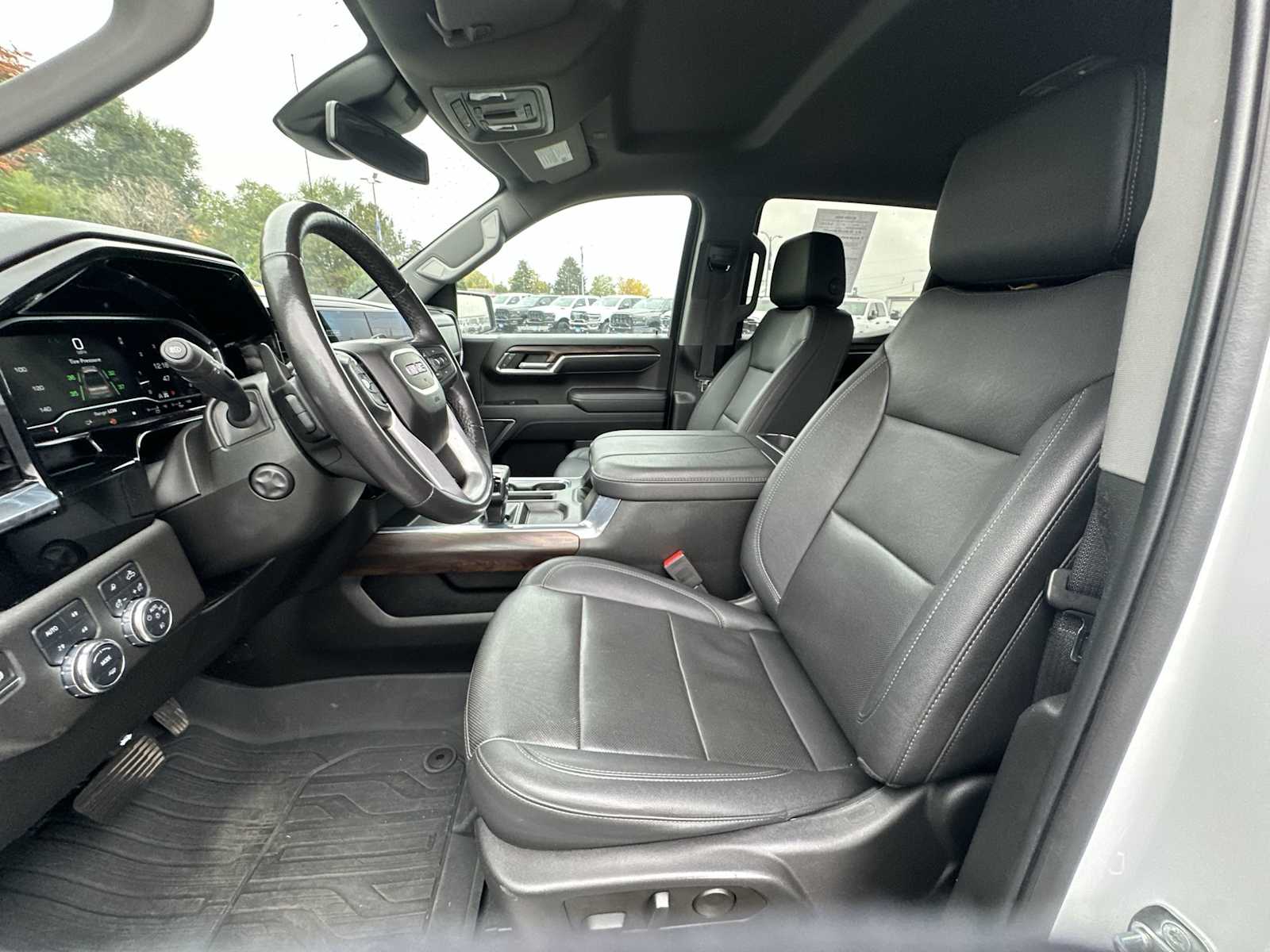 Thumbnail: 2023 GMC Sierra 1500 - 13