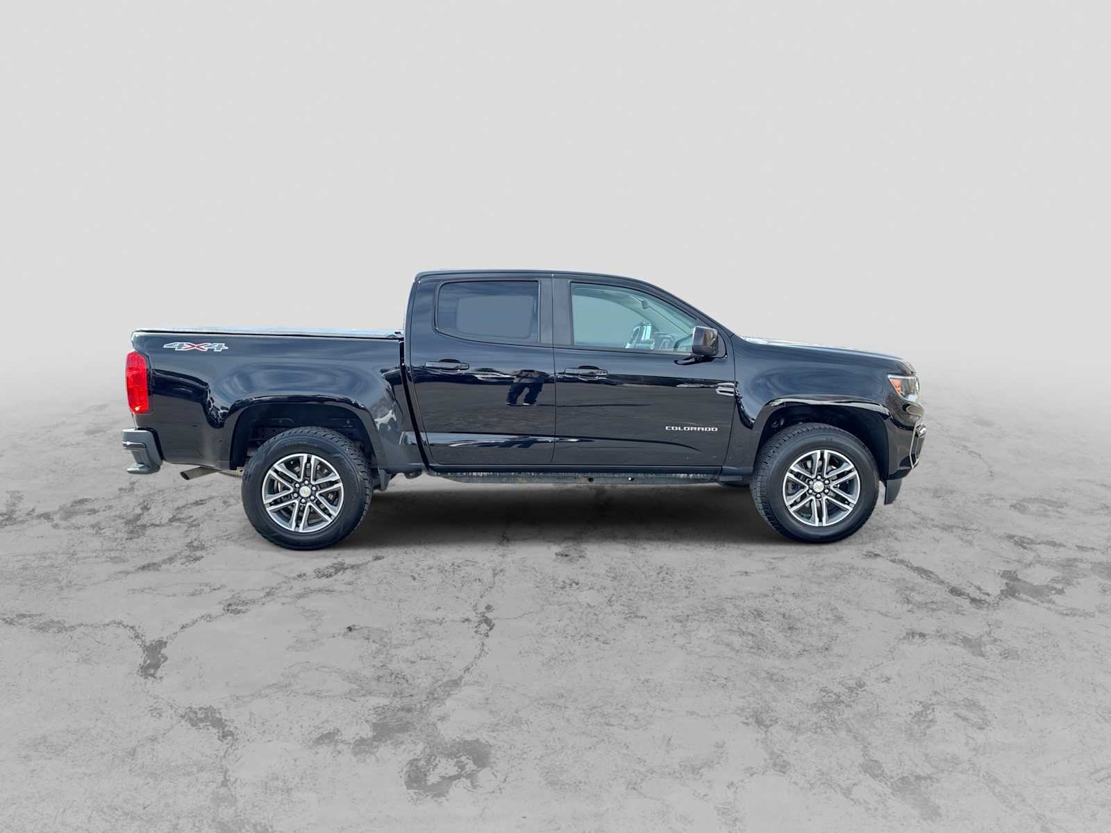 Thumbnail: 2021 Chevrolet Colorado - 9