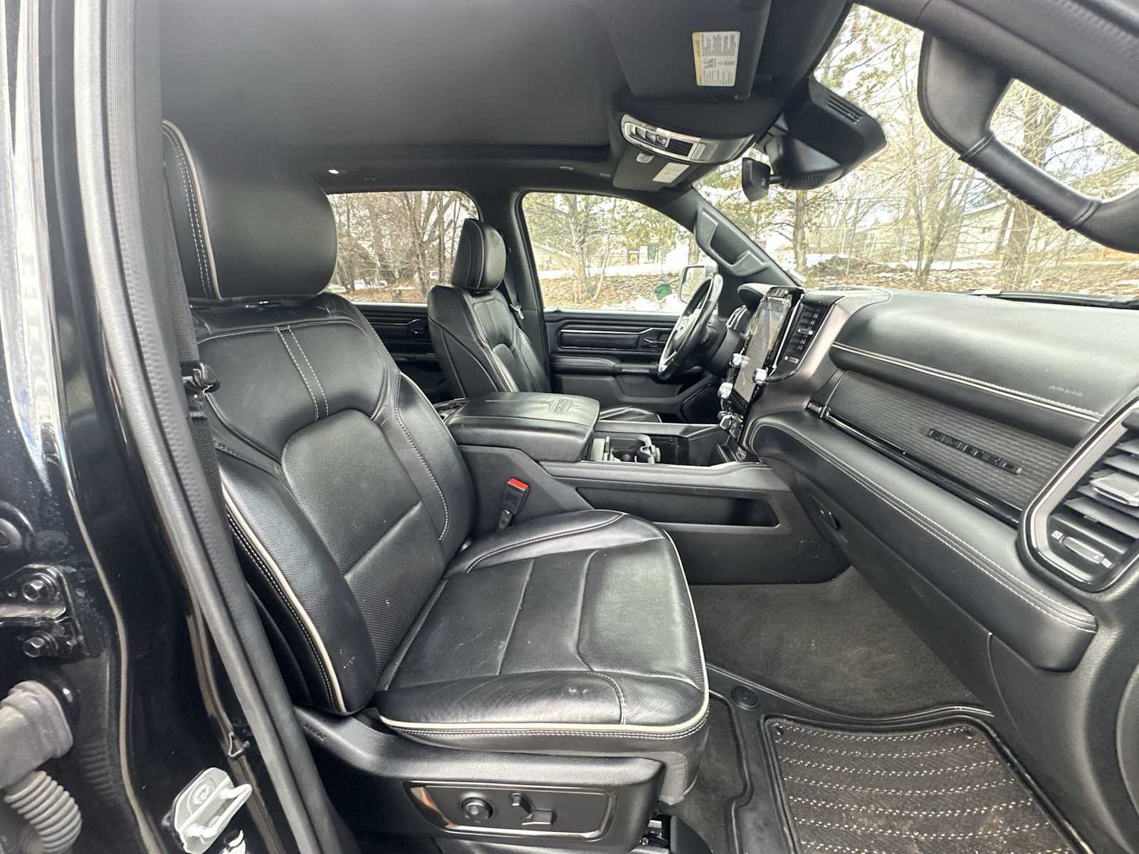 Thumbnail: 2023 RAM 1500 - 25