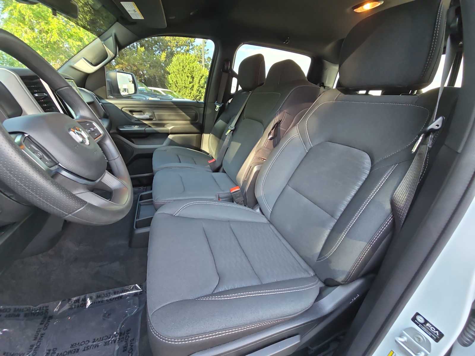Thumbnail: 2025 RAM 1500 - 13