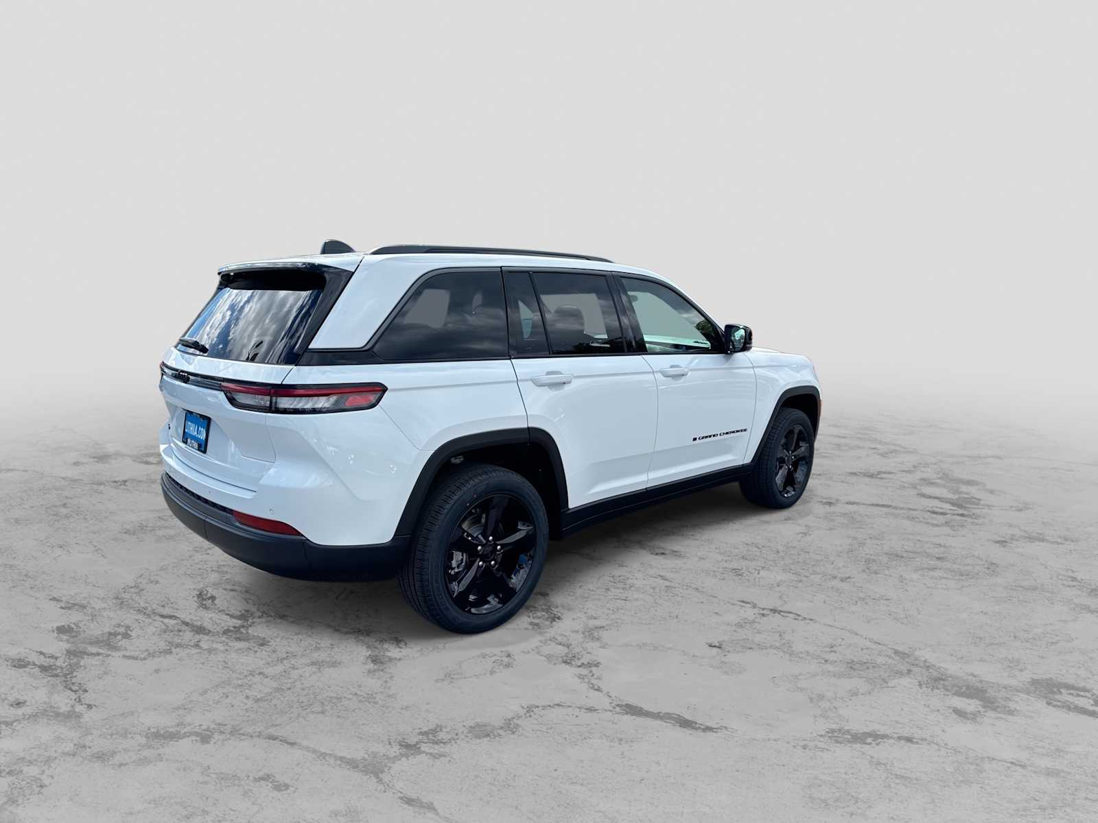 Thumbnail: 2026 Jeep Grand Cherokee - 8