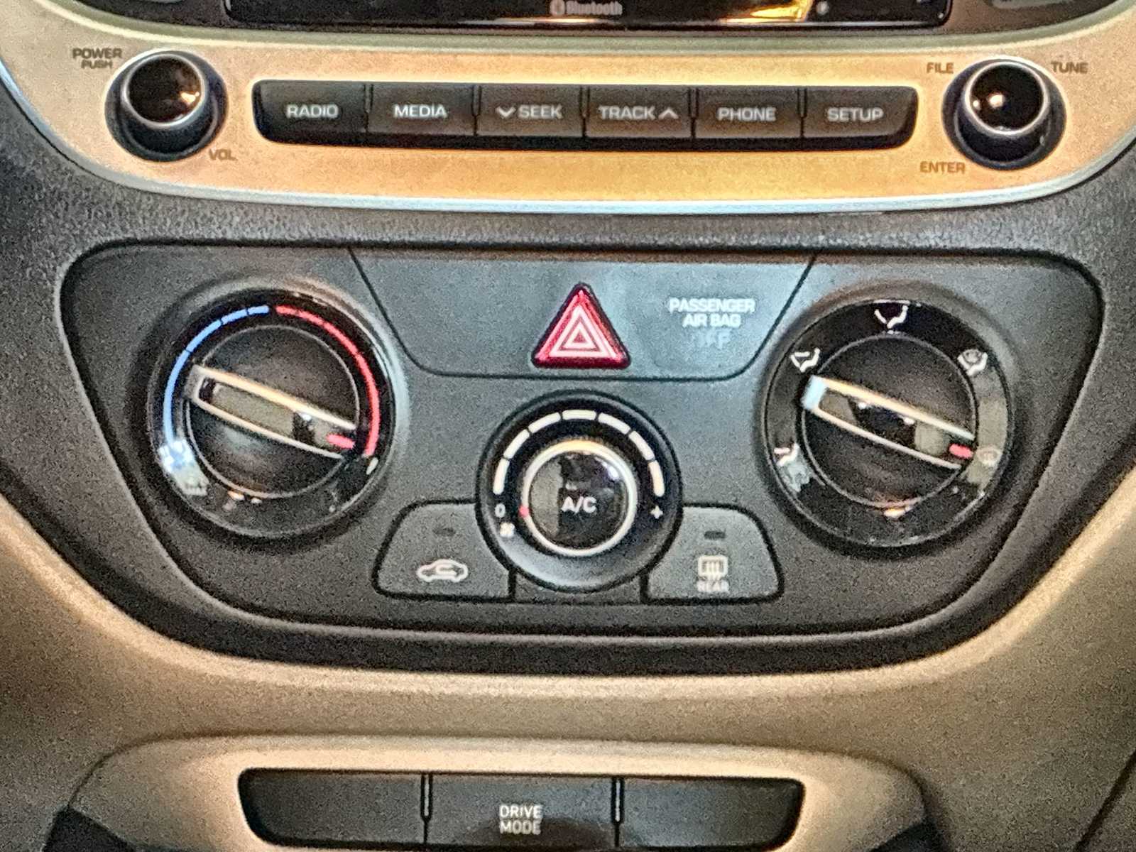 Thumbnail: 2022 Hyundai Accent - 16