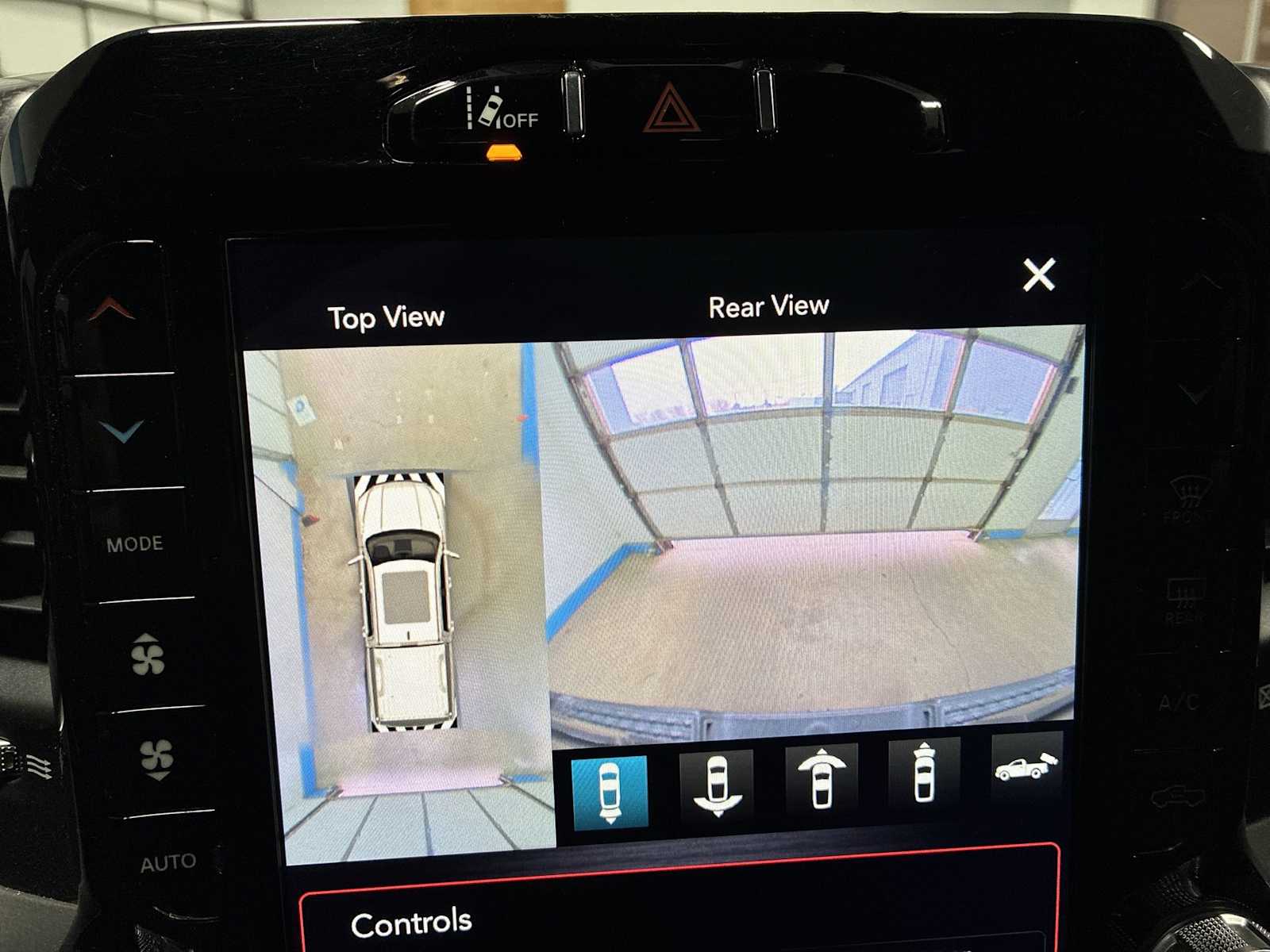 Thumbnail: 2021 RAM 1500 - 23