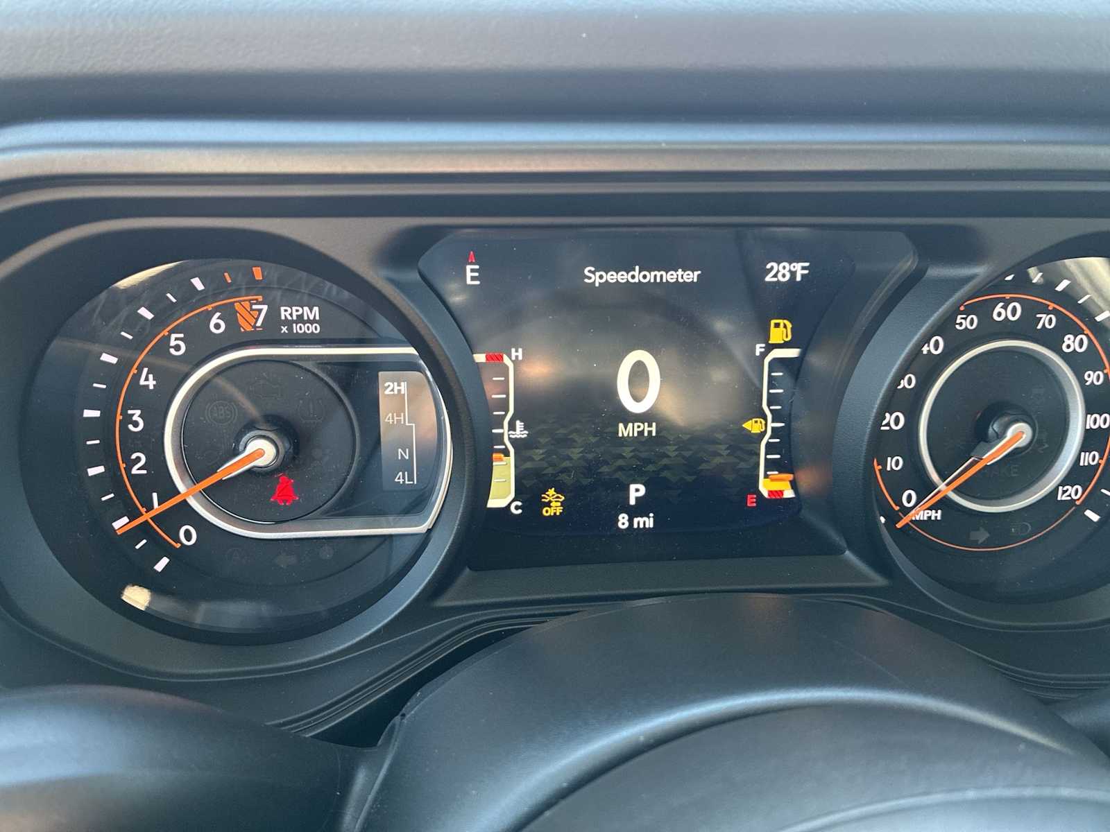 Thumbnail: 2026 Jeep Gladiator - 10