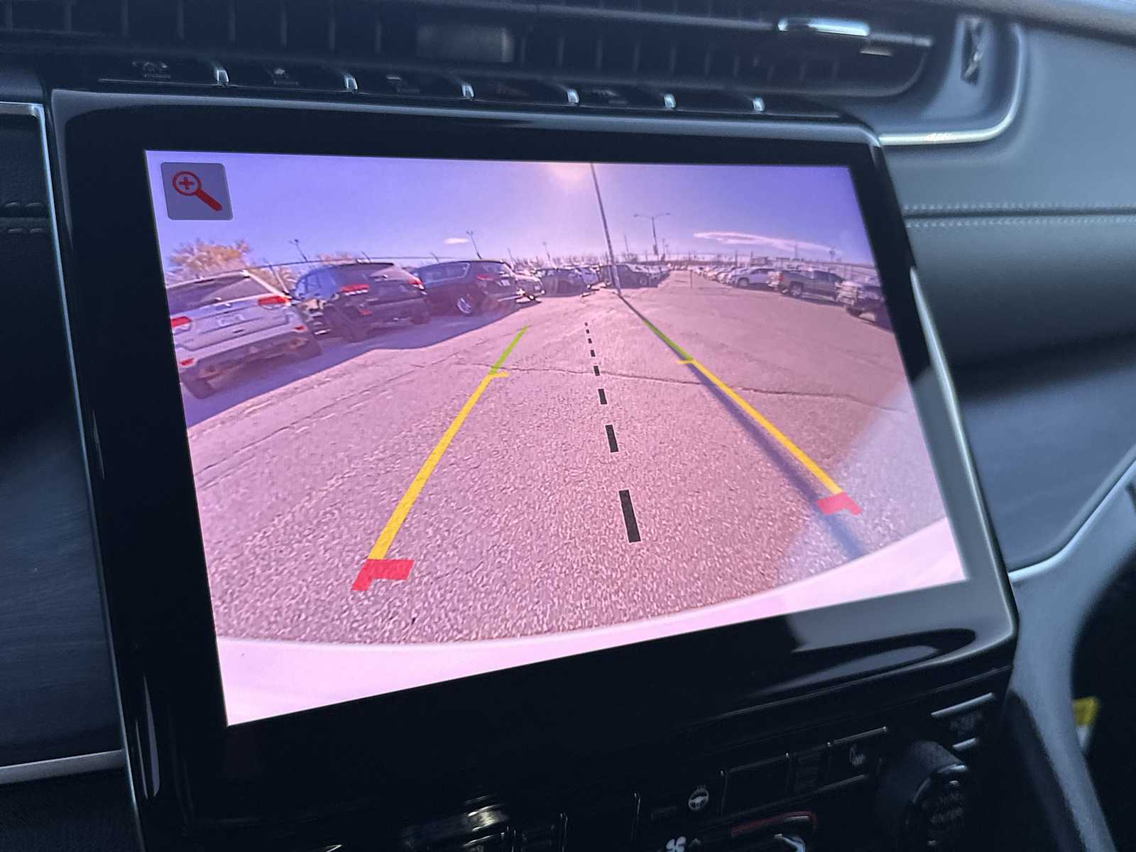 Thumbnail: 2025 Jeep Grand Cherokee - 23