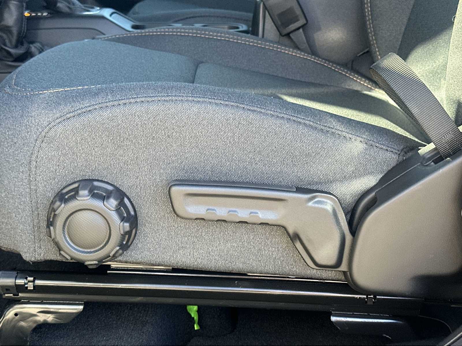 Thumbnail: 2026 Jeep Wrangler - 14