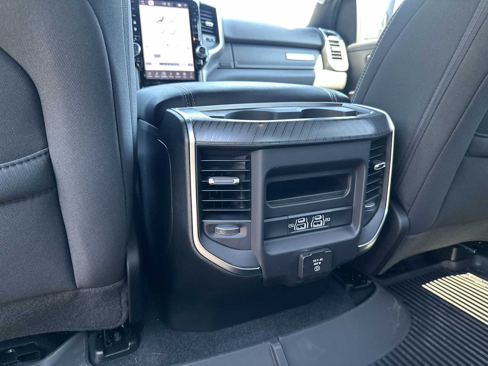 Thumbnail: 2025 RAM 1500 - 21