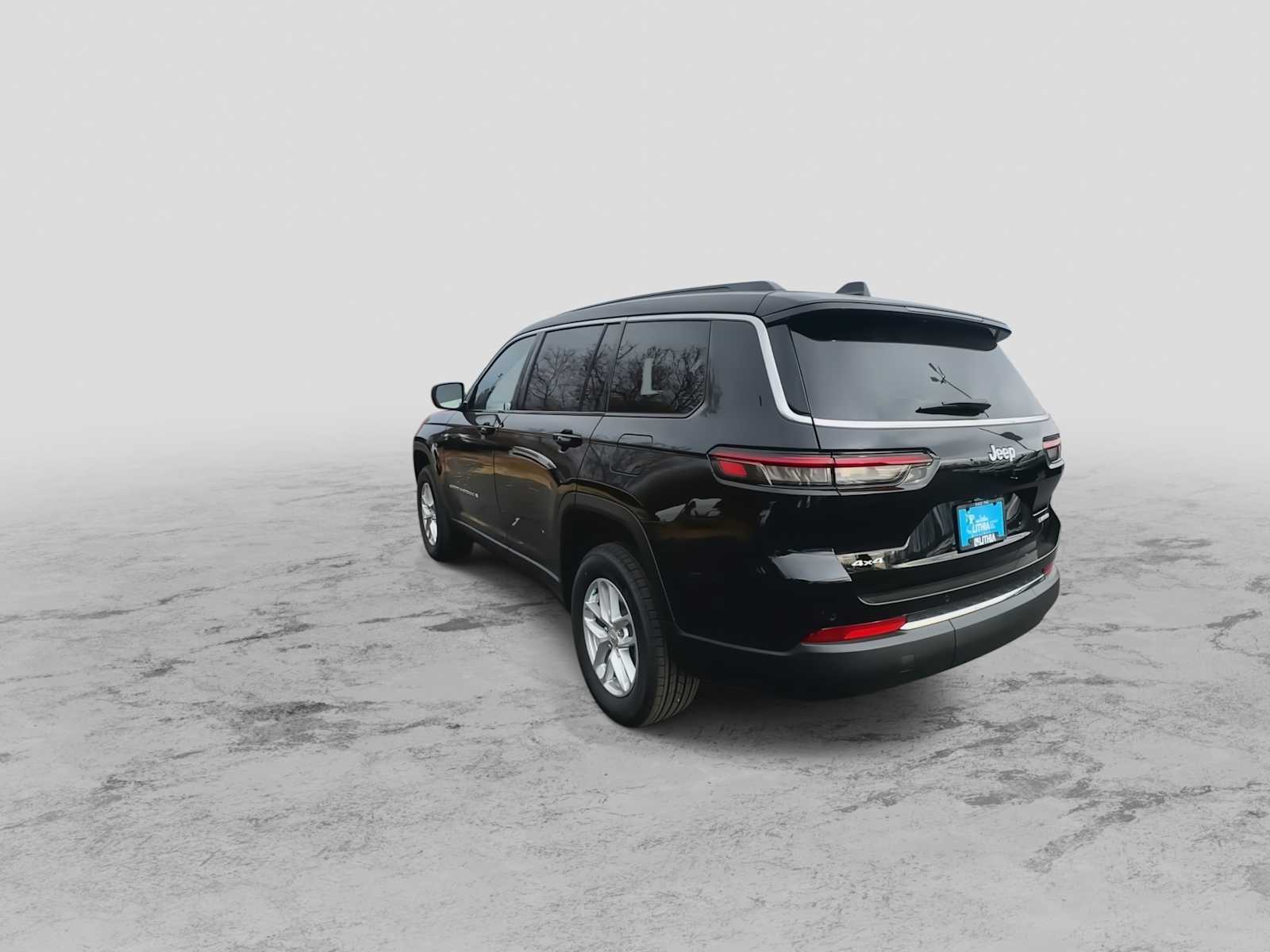 Thumbnail: 2025 Jeep Grand Cherokee - 6