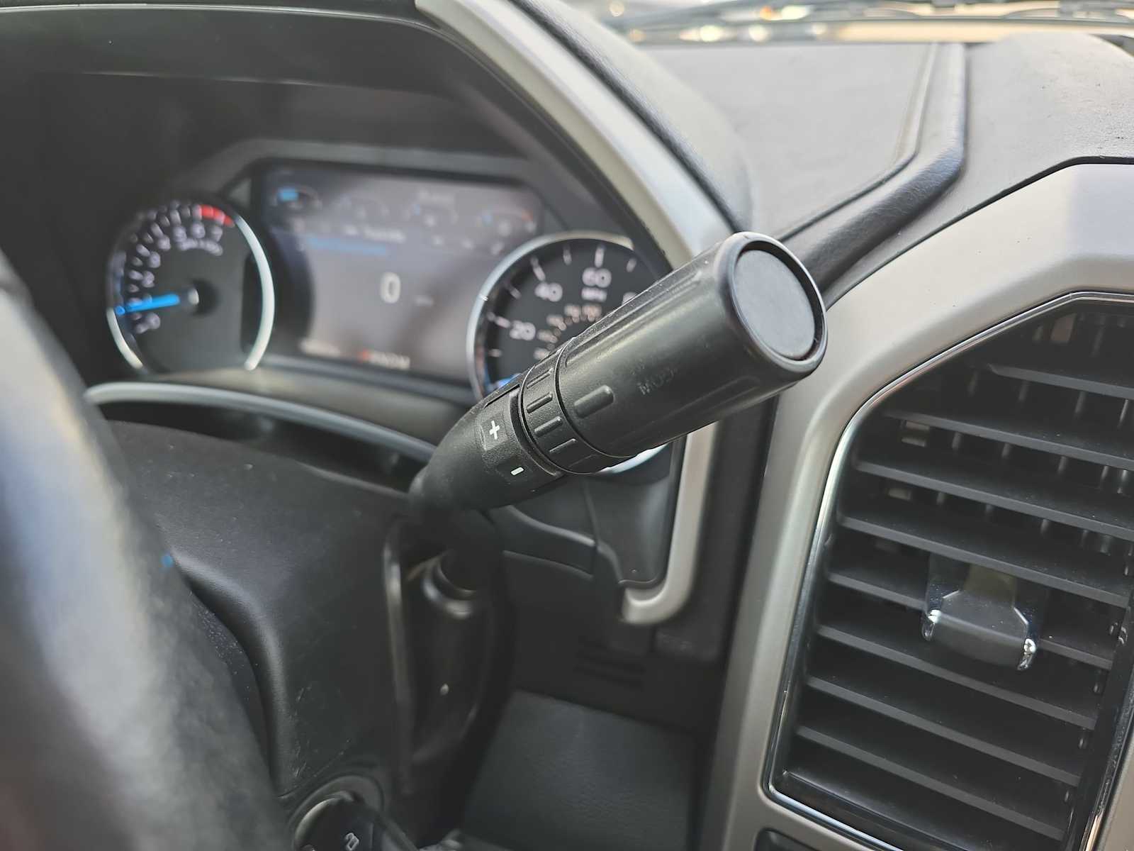 Thumbnail: 2020 Ford F-350 - 20