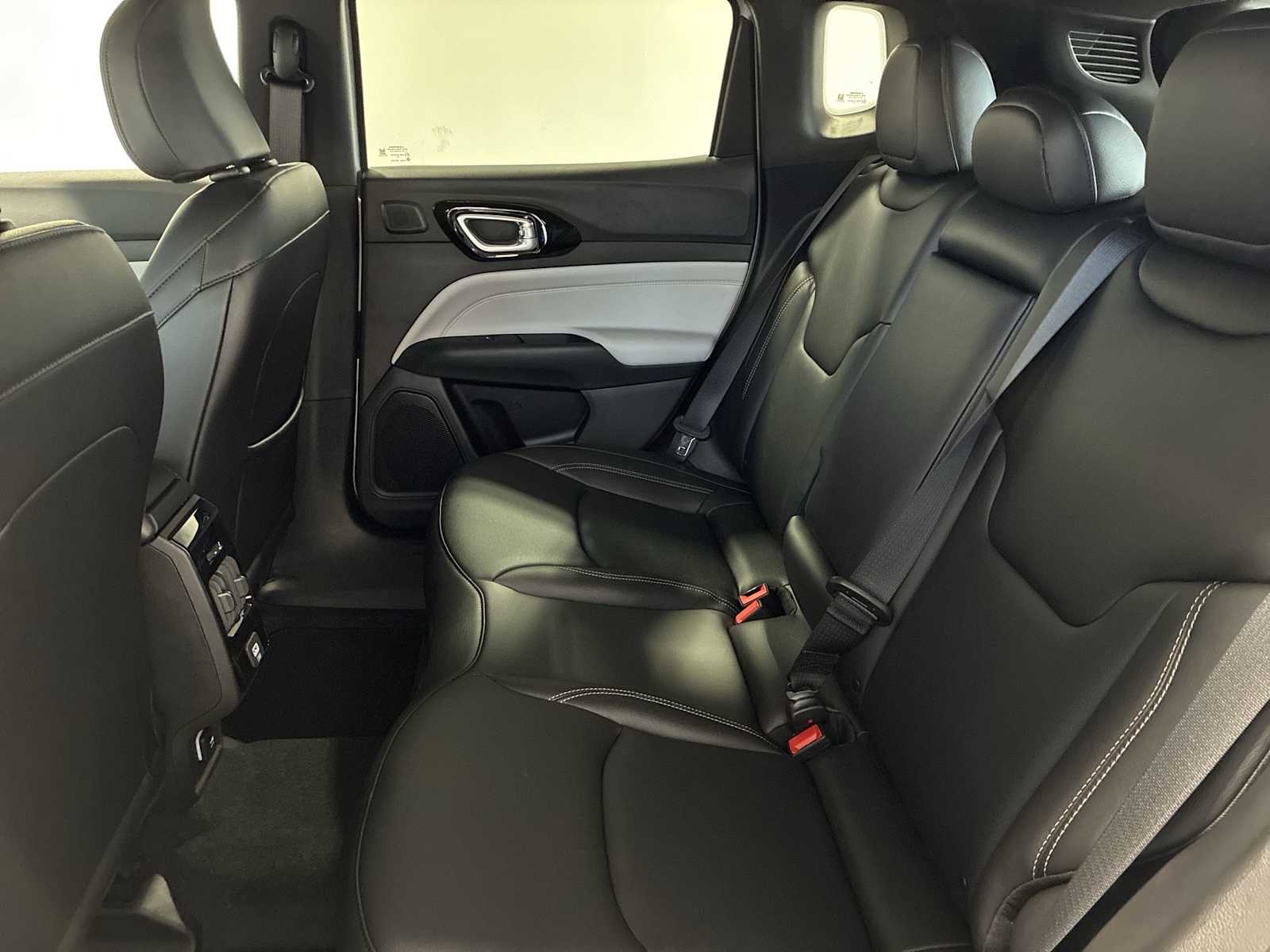 Thumbnail: 2026 Jeep Compass - 25