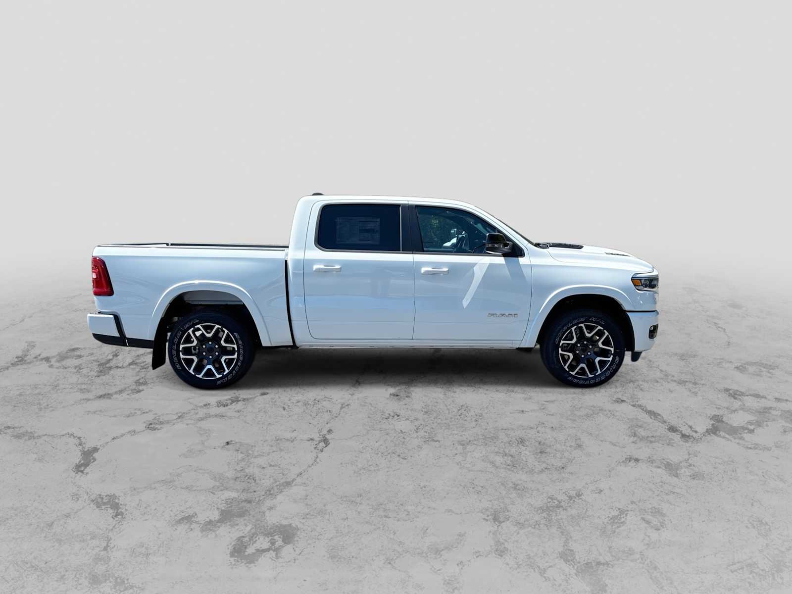 Thumbnail: 2026 RAM 1500 - 9