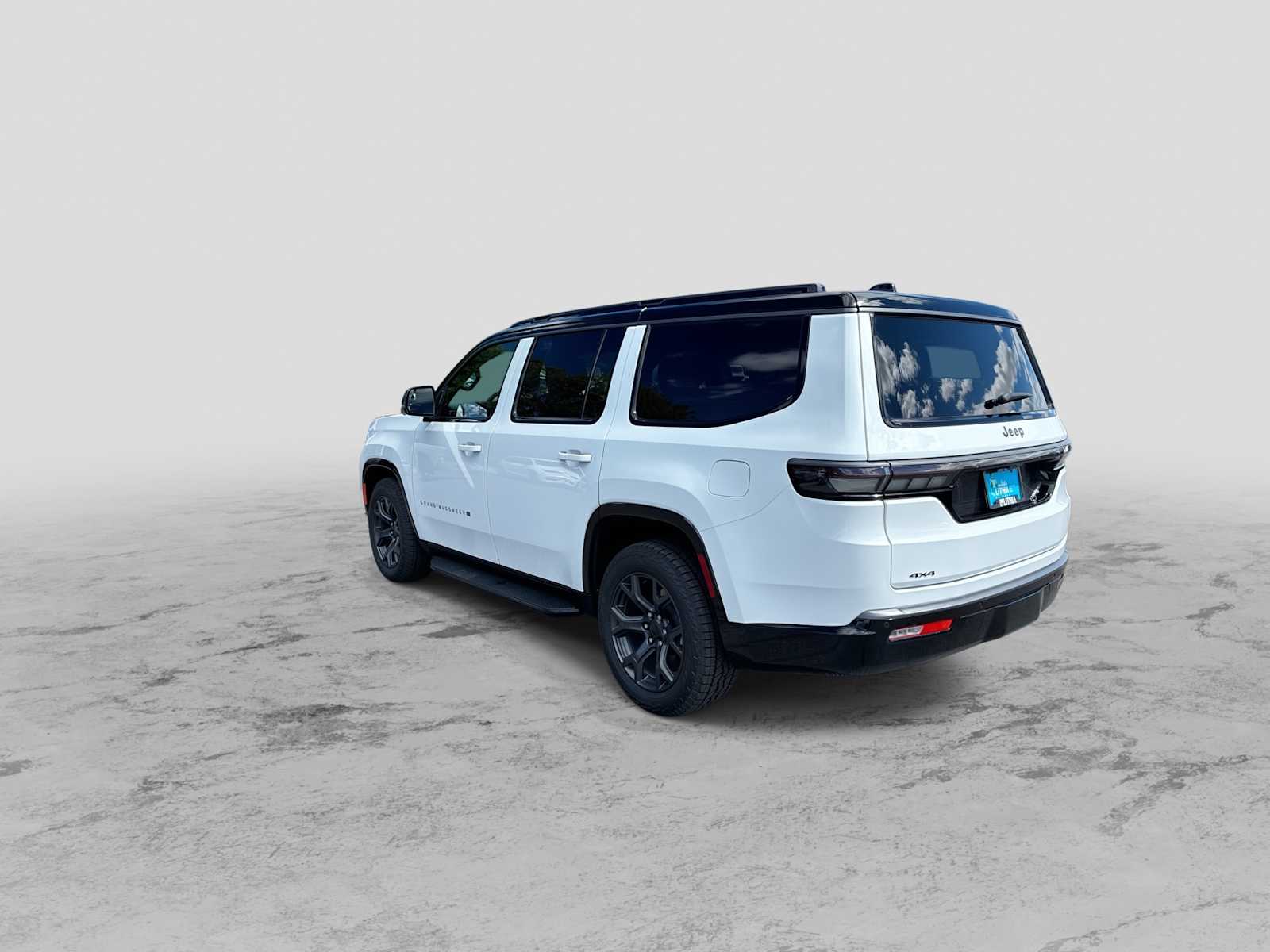 Thumbnail: 2026 Jeep Grand Wagoneer - 6