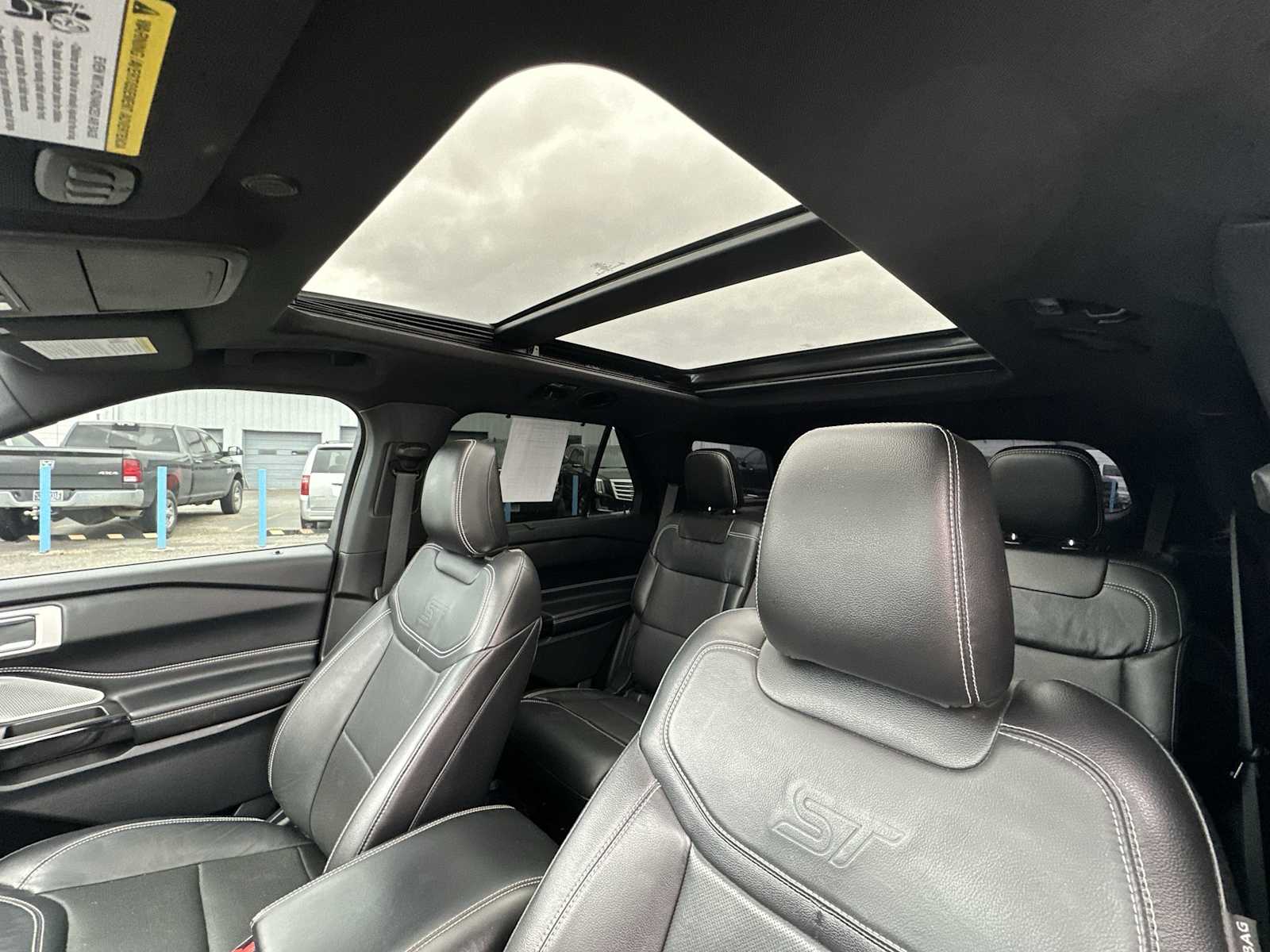 Thumbnail: 2021 Ford Explorer - 16