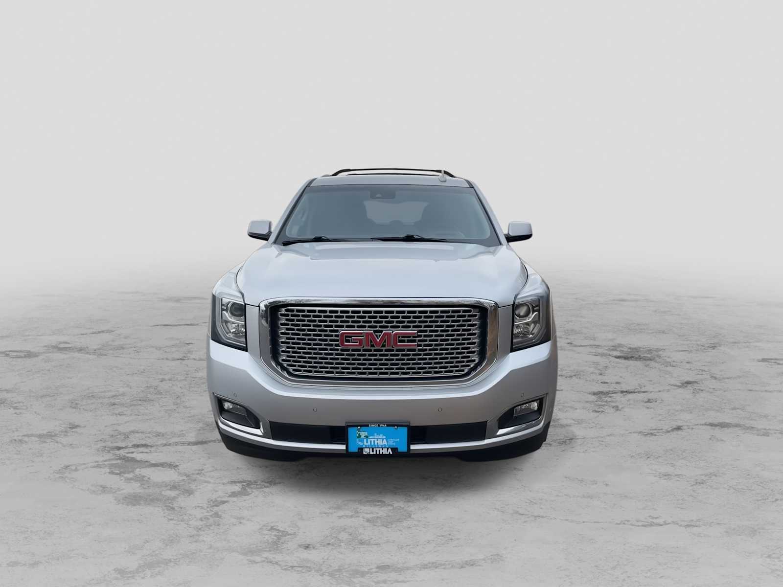 2017 Gmc Yukon Denali photo 3