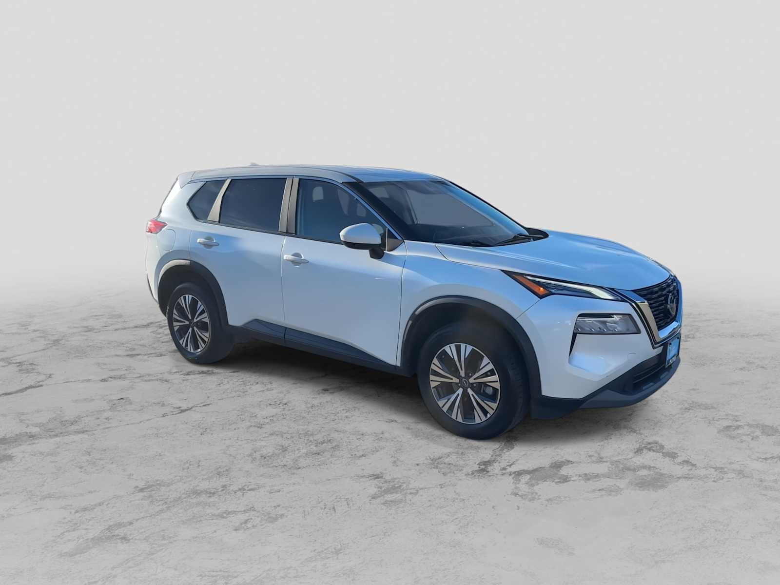 Thumbnail: 2023 Nissan Rogue - 2