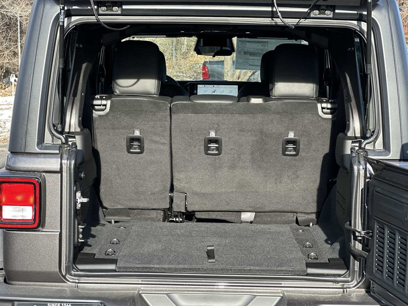 Thumbnail: 2026 Jeep Wrangler - 18