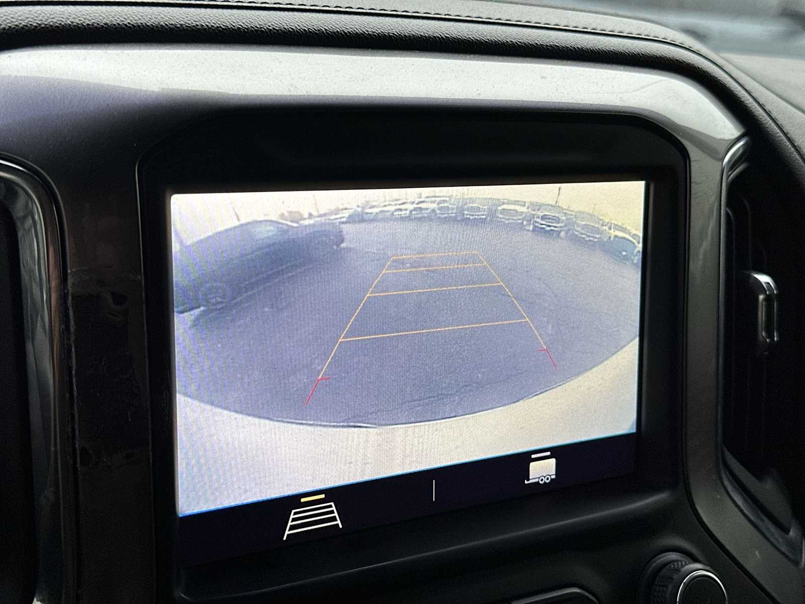 Thumbnail: 2019 Chevrolet Silverado 1500 - 21