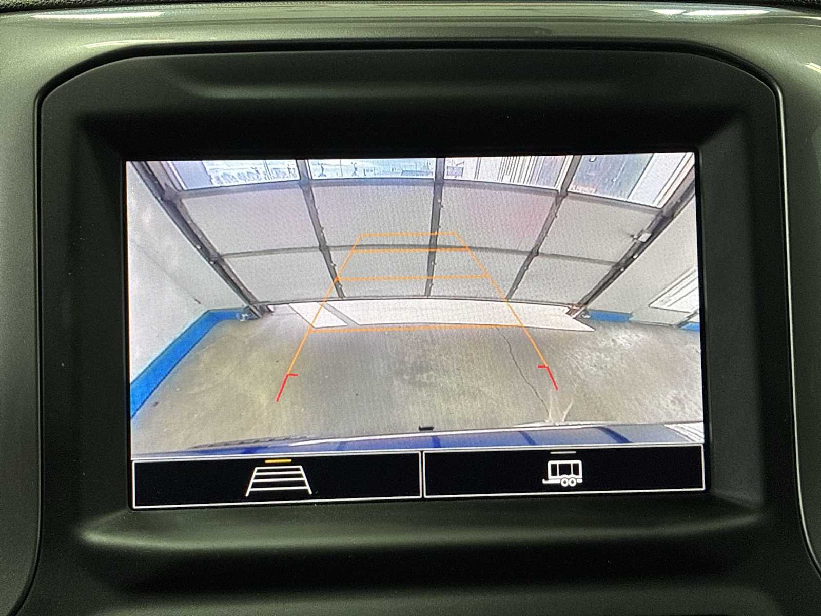 Thumbnail: 2022 Chevrolet Silverado 1500 - 23