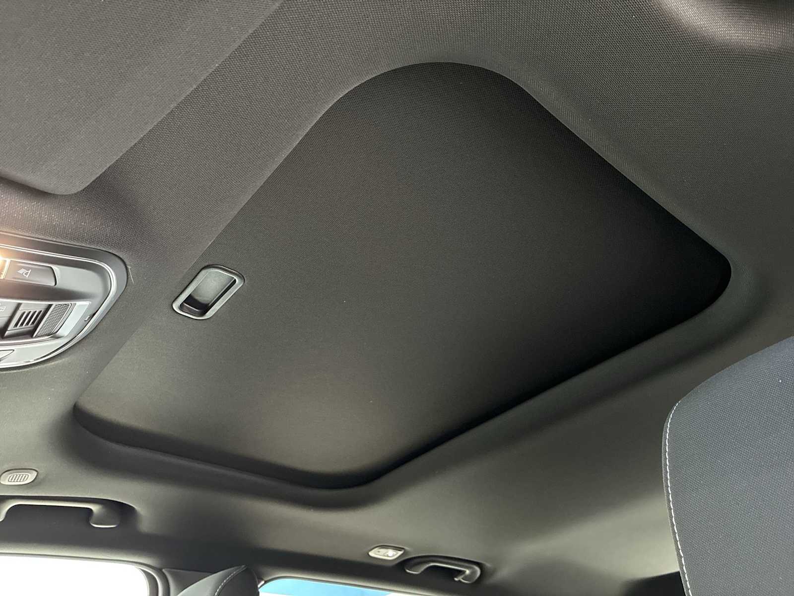 Thumbnail: 2025 Jeep Grand Cherokee - 16