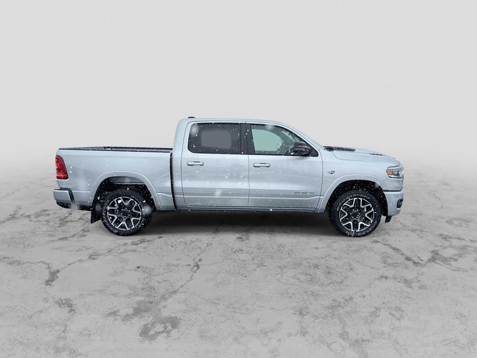 Thumbnail: 2026 RAM 1500 - 9