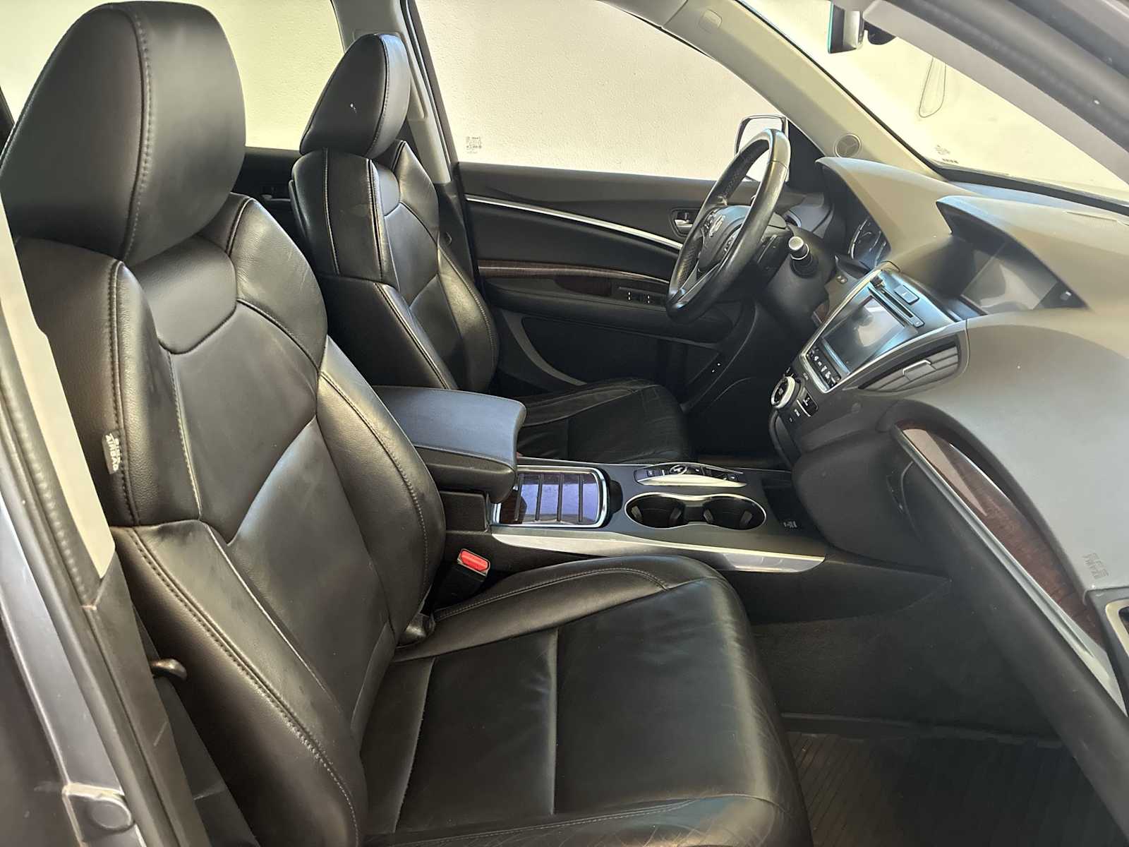 Thumbnail: 2020 Acura MDX - 26