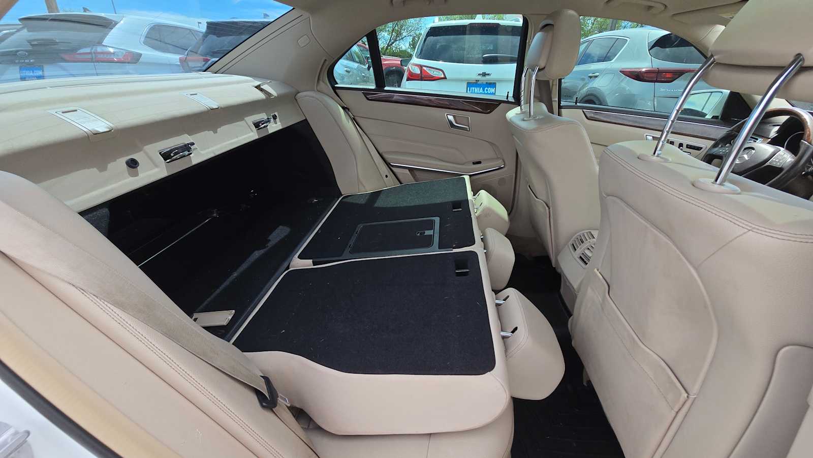 Thumbnail: 2014 Mercedes-Benz E-Class - 13