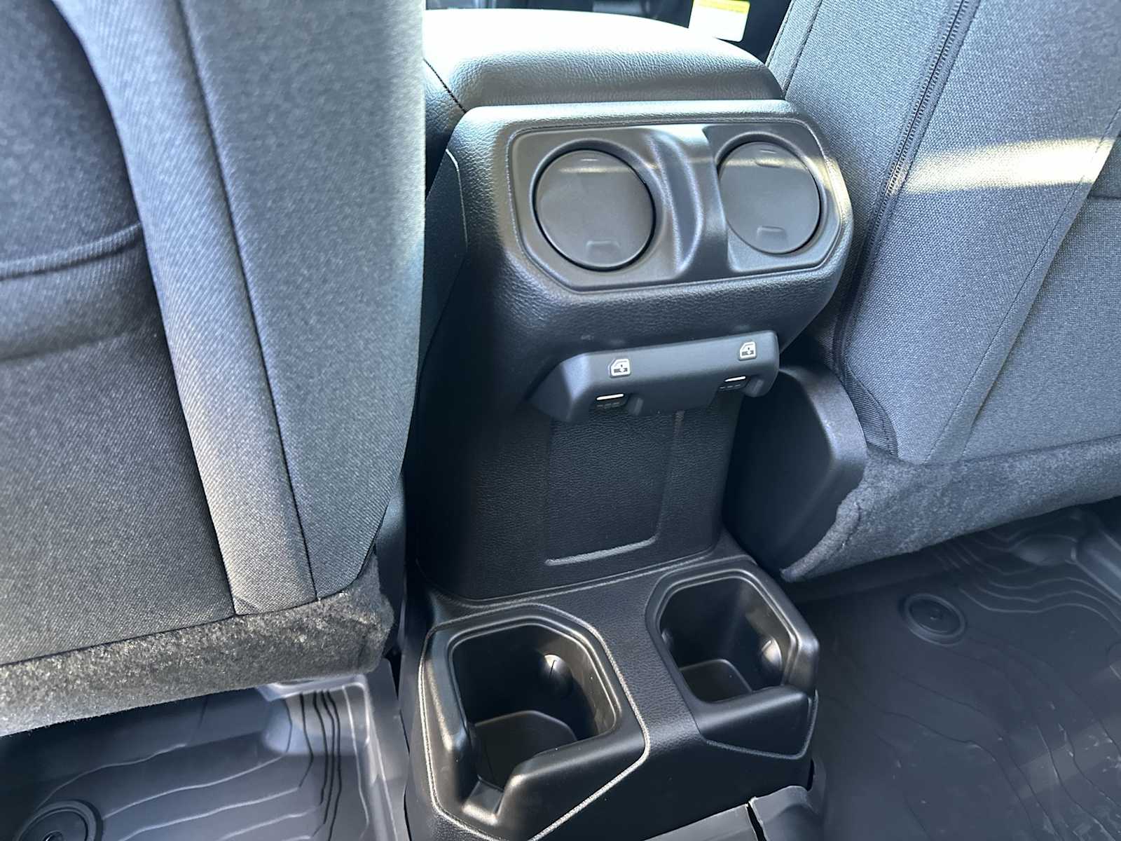 Thumbnail: 2026 Jeep Wrangler - 20